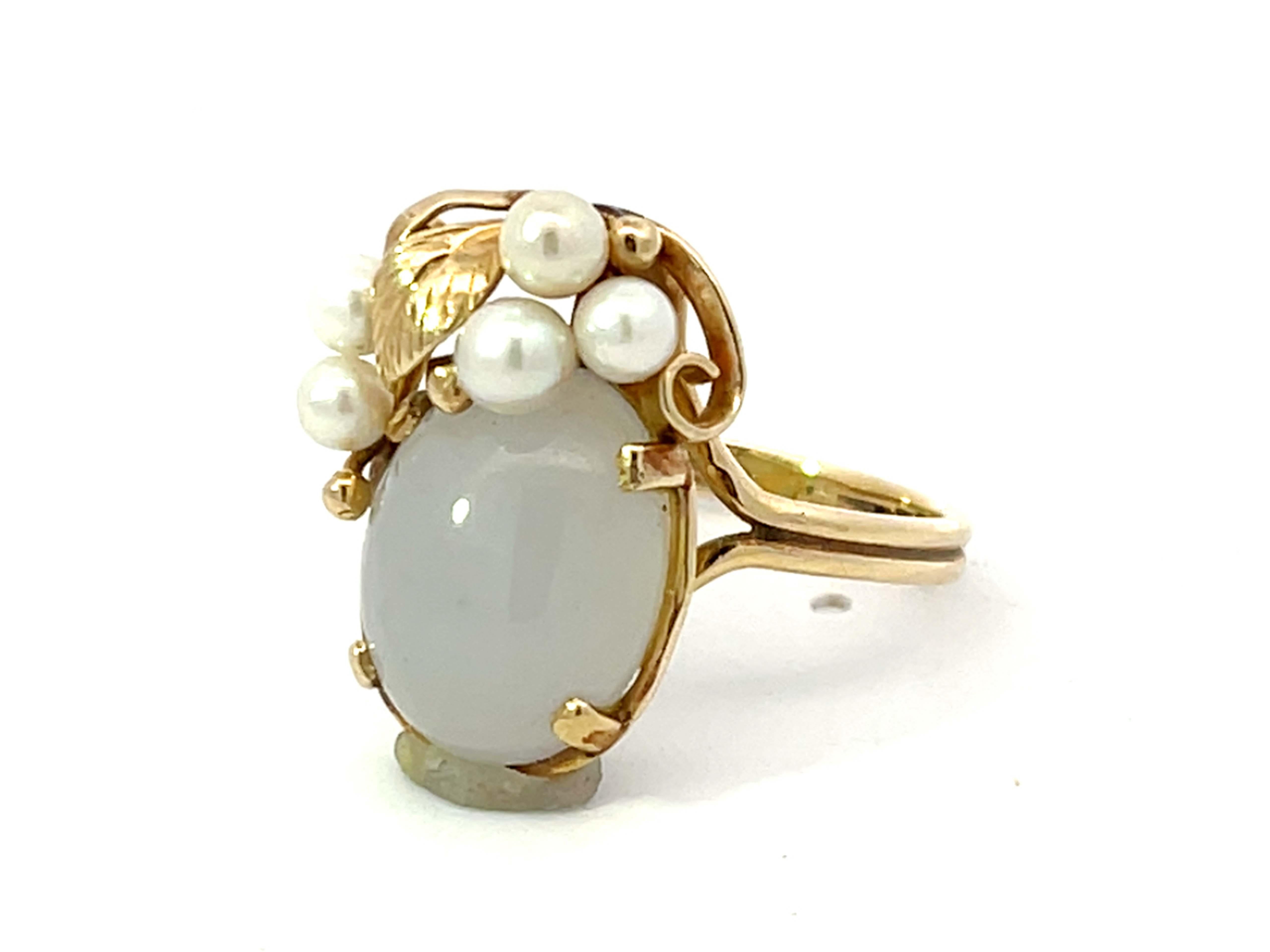 Modern Mings Hawaii Oval Cabochon White Jade Pearl Leaf Ring 14k Yellow Gold For Sale
