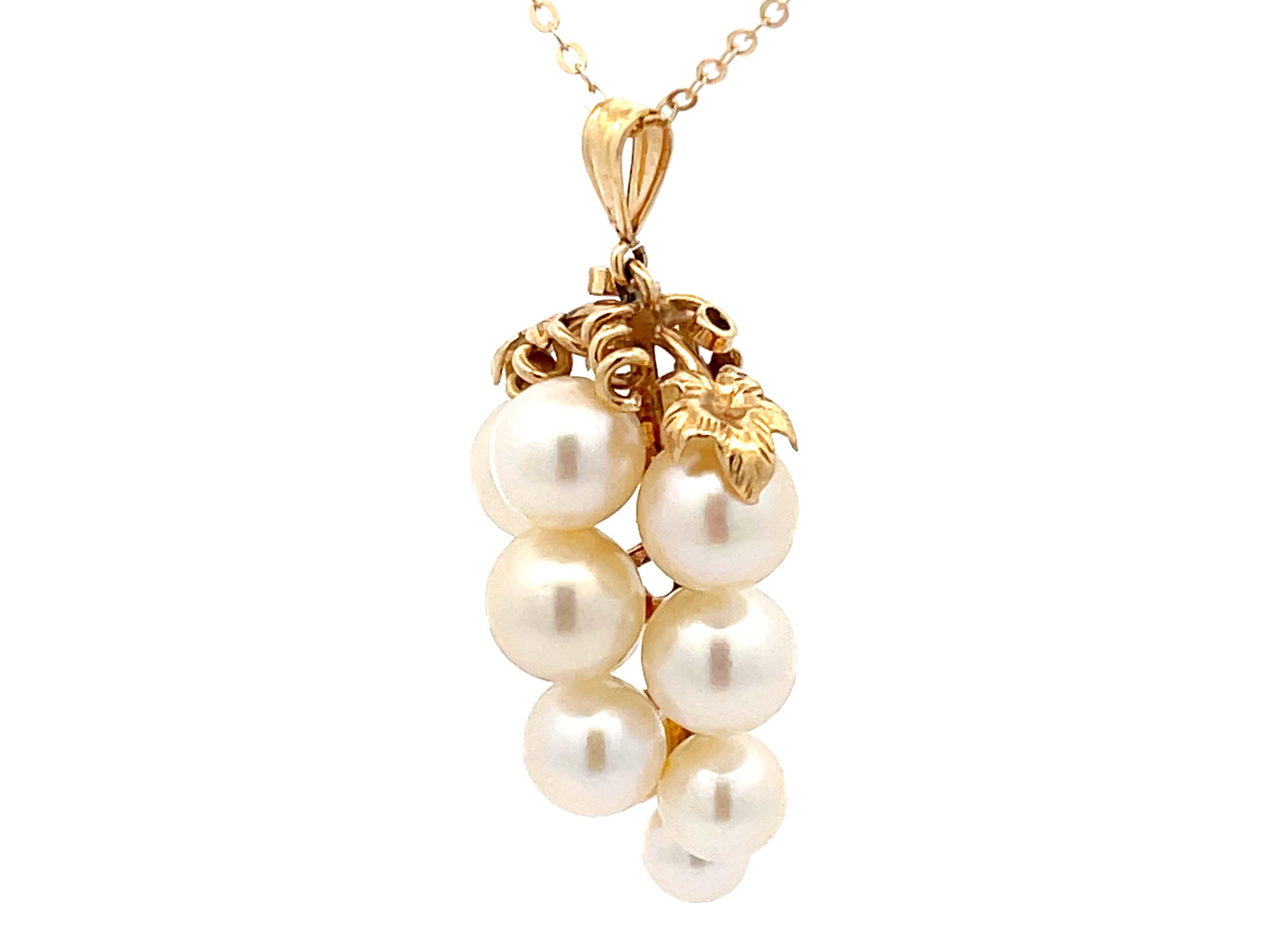 Mings Hawaii Pearl and Leaf Pendant in 14k Yellow Gold with Chain For Sale 2