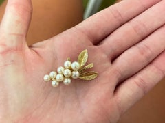 Mings Hawaii Pearl Branch Brooch in 14k Yellow Gold