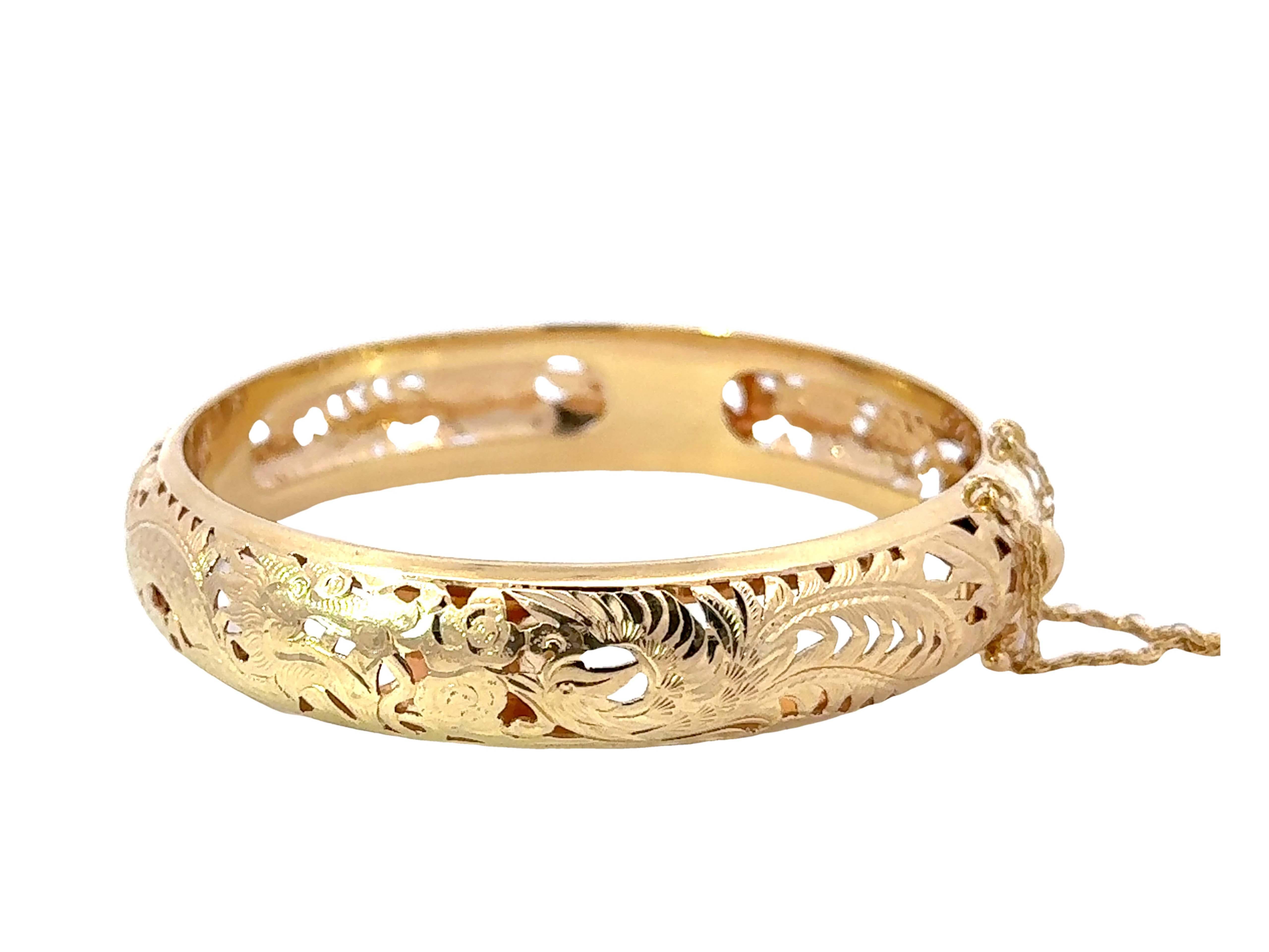 Ming's Hawaii Pierced Dragon and Phoenix Gold Hinged Bangle 14K Yellow Gold In Excellent Condition In Honolulu, HI