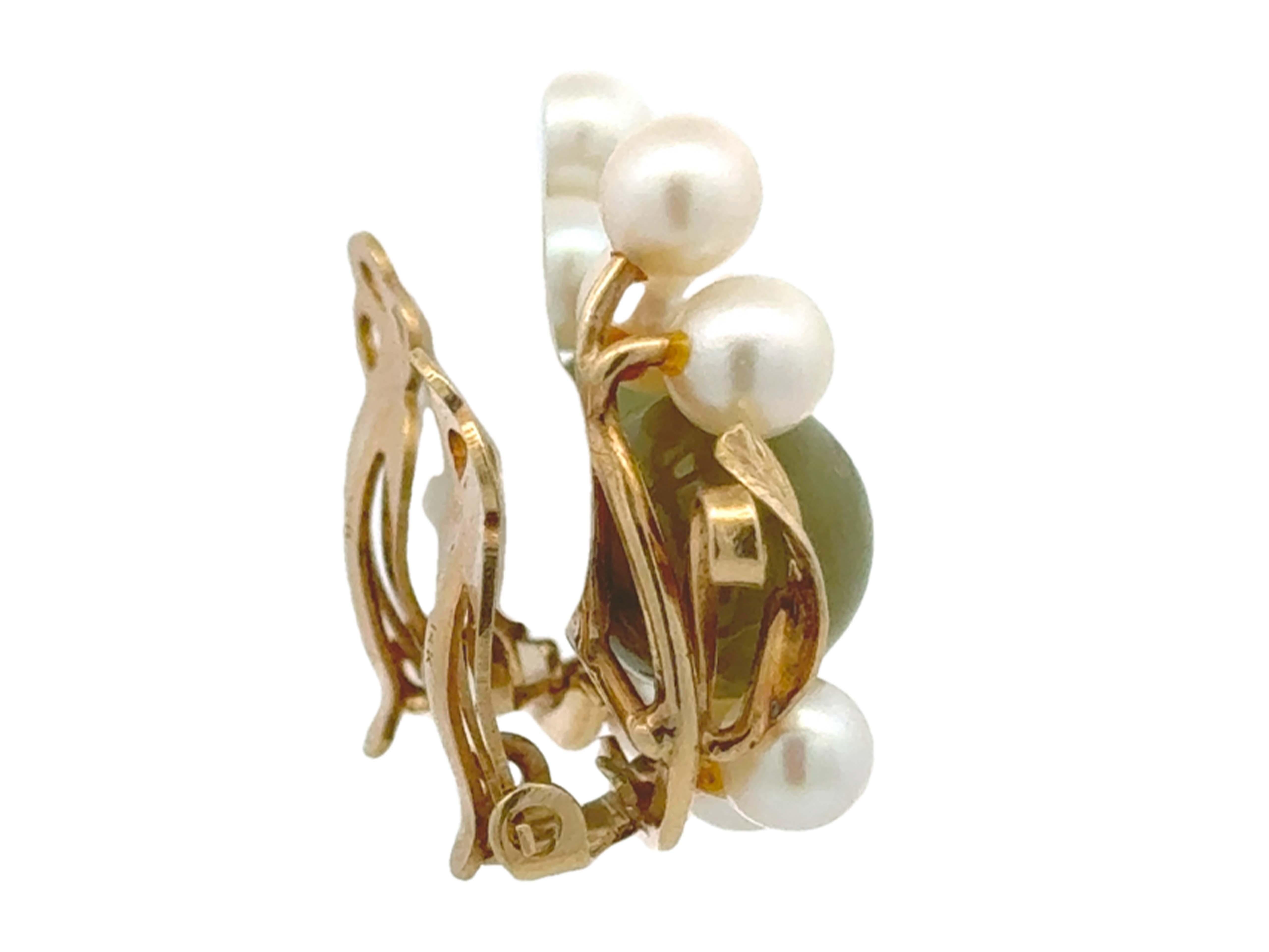 Round Cut Mings Hawaii Round Green Jade and Akoya Pearl Clip on Earrings 14K Yellow Gold For Sale