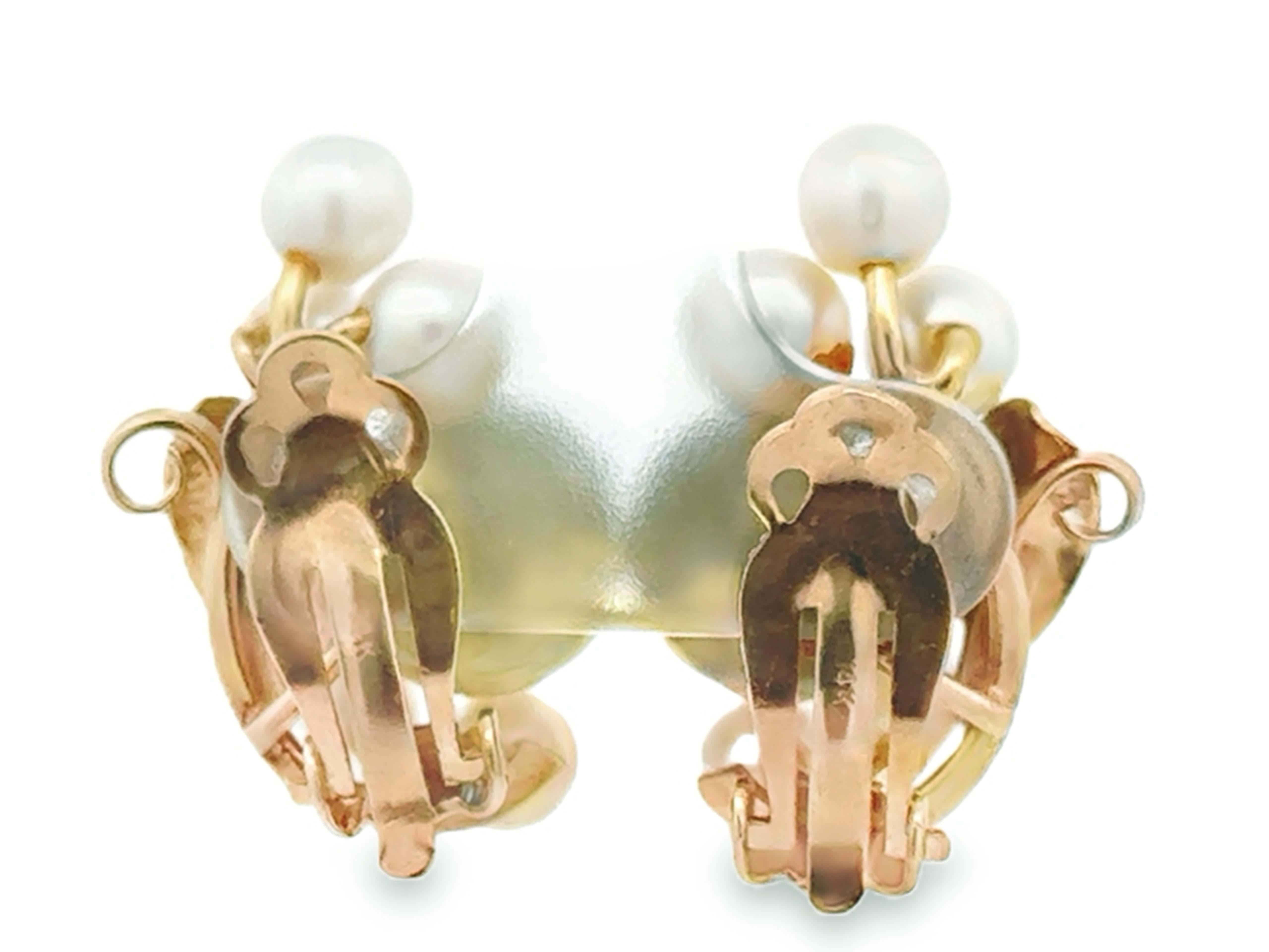 Women's Mings Hawaii Round Green Jade and Akoya Pearl Clip on Earrings 14K Yellow Gold For Sale
