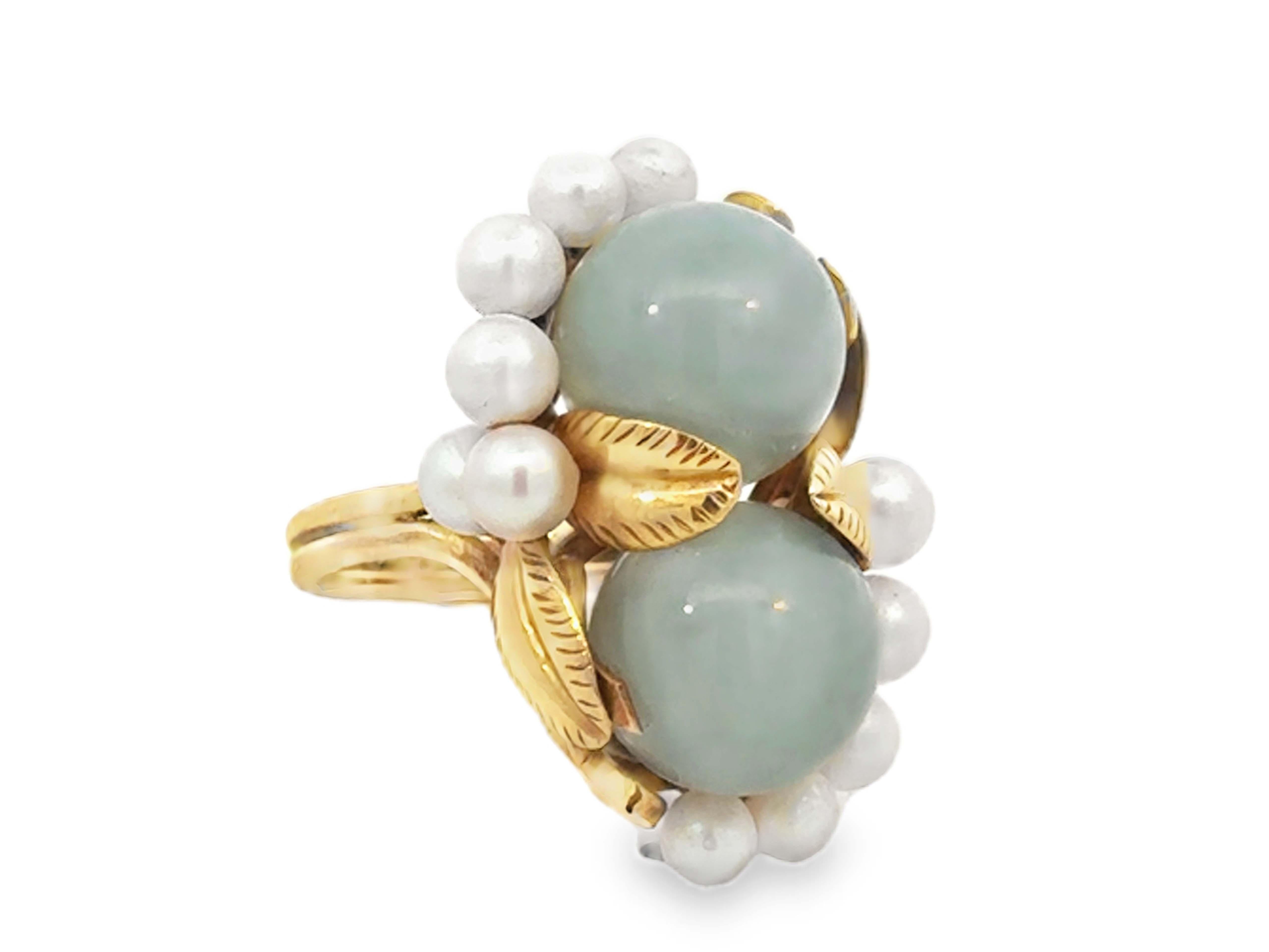 Moderno Ming Ming Hawaii Anello con due sfere di giada e perle Akoya in oro giallo 14k in vendita