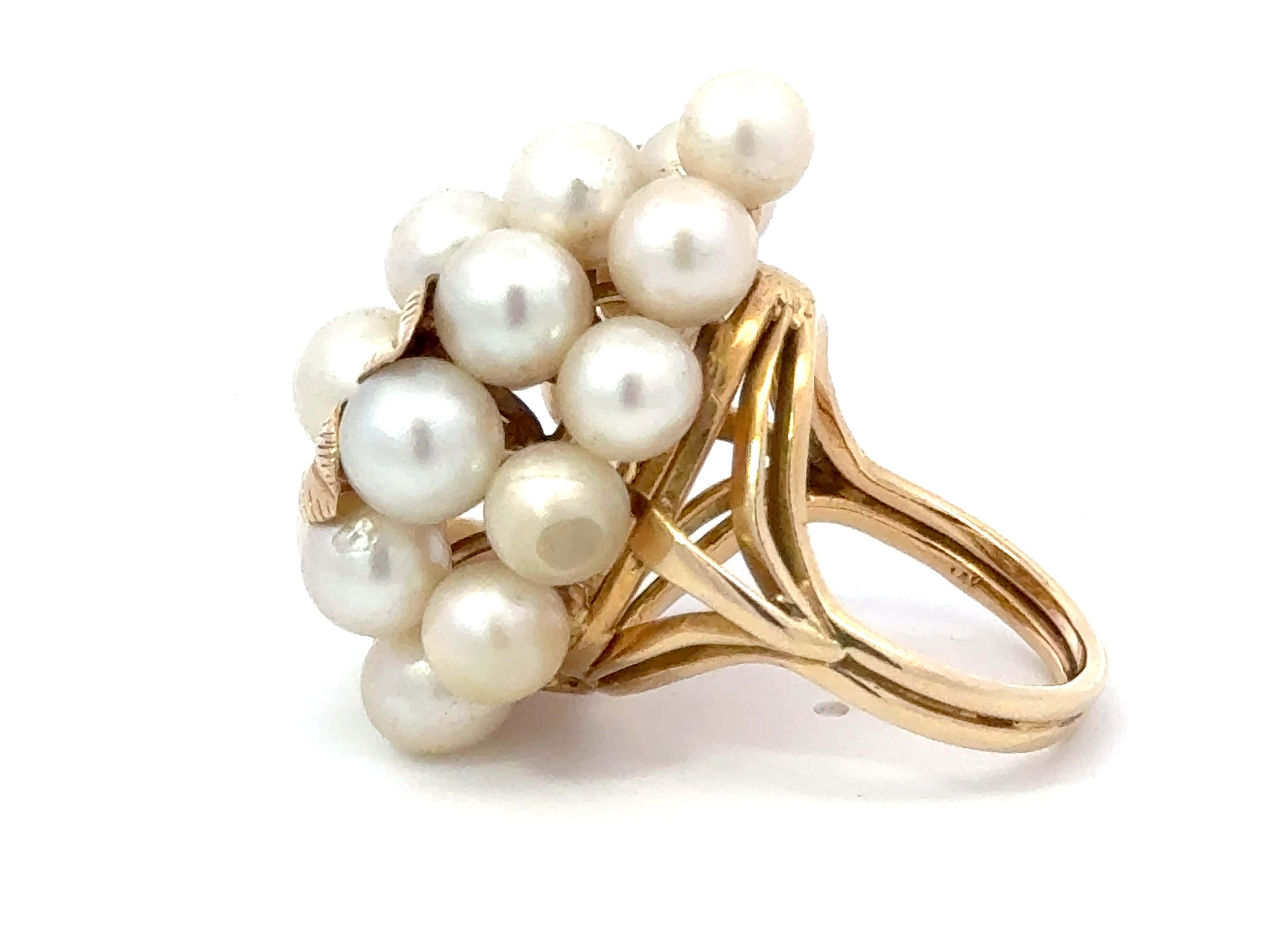 Women's Mings Large Akoya Pearl Leaf Ring 14k Yellow Gold For Sale