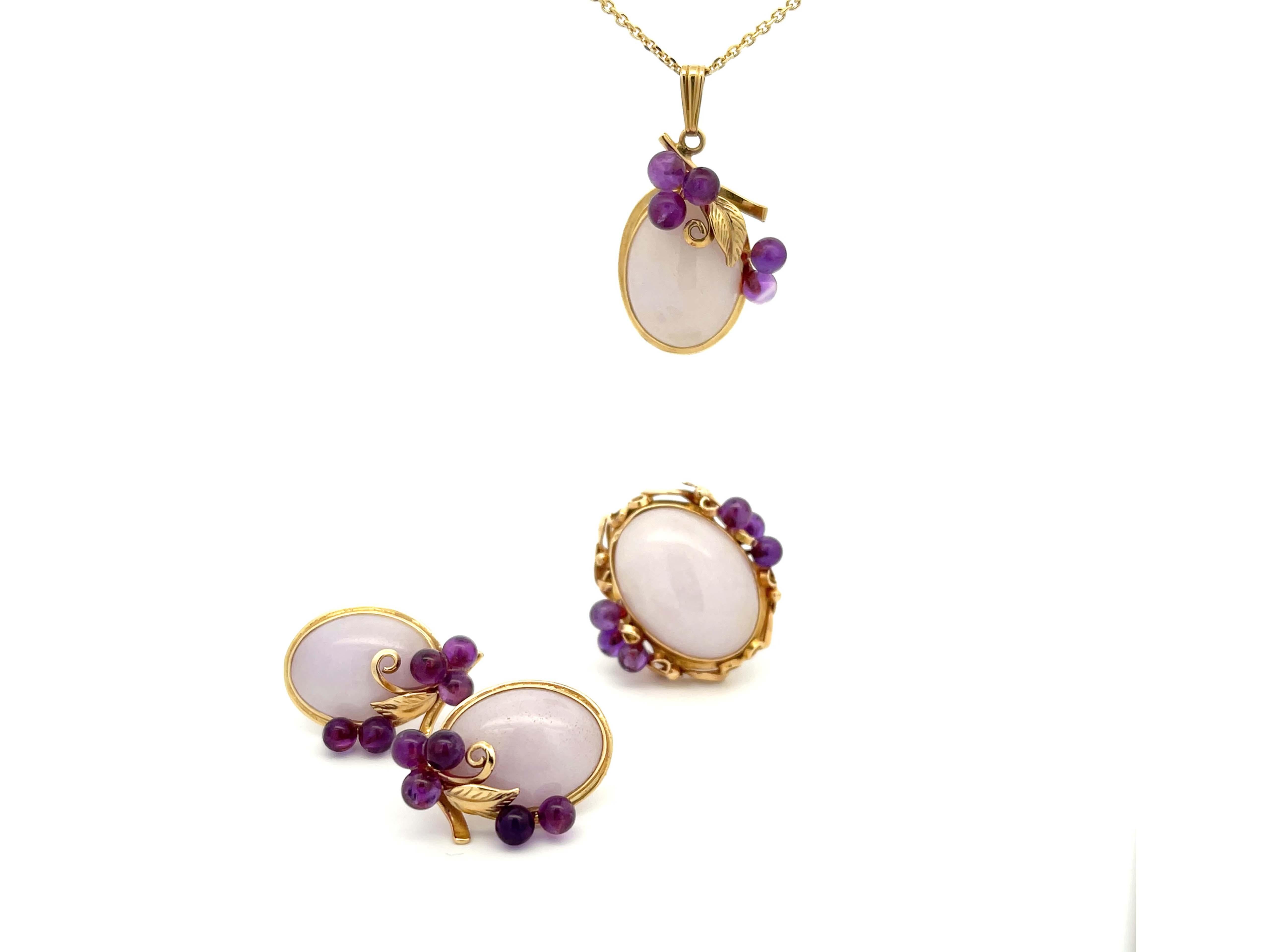 Modern Mings Lavender Jade and Purple Amethyst Necklace in 14k Yellow Gold For Sale