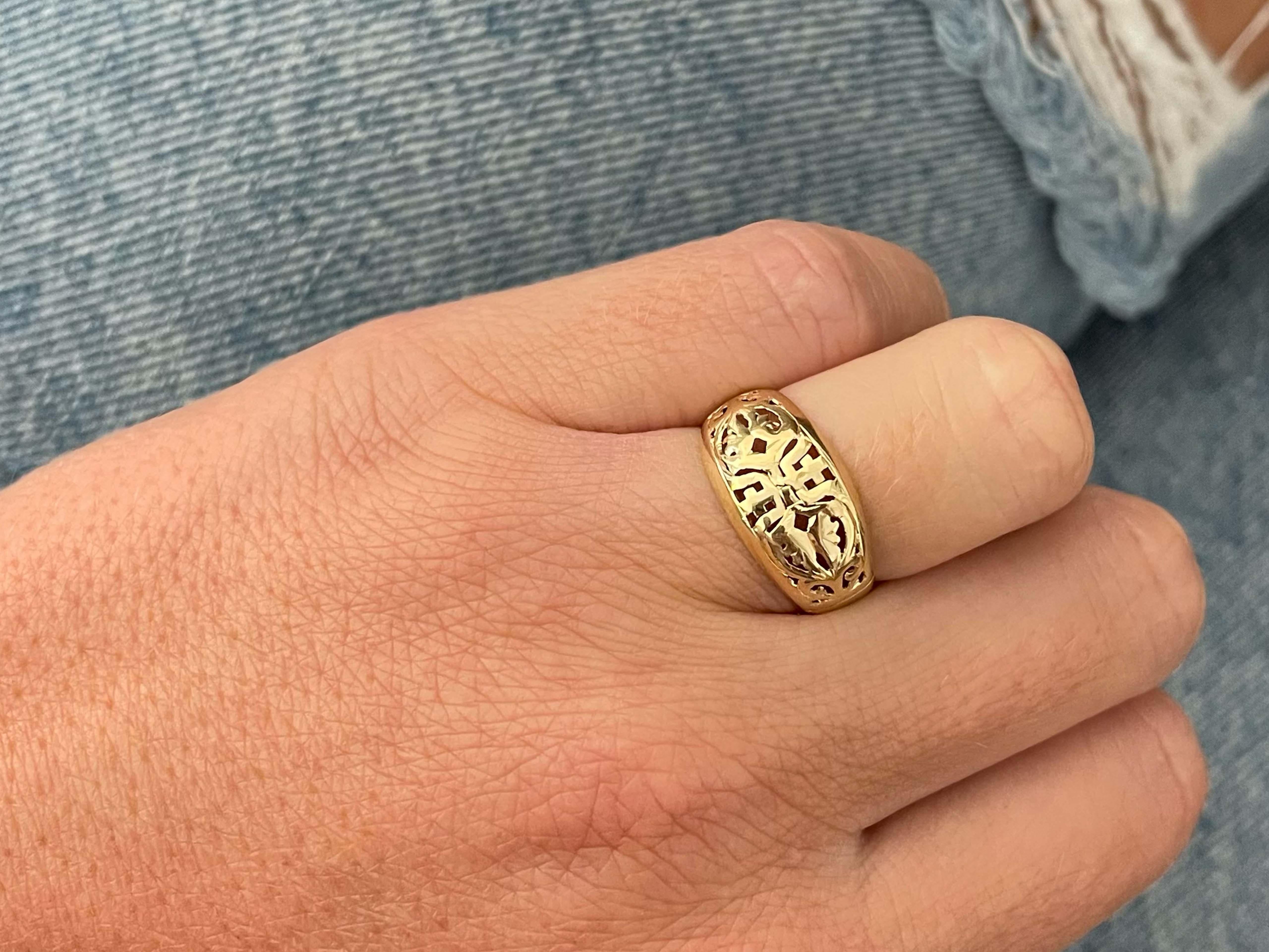 Ring Specifications:

Designer: Ming's

Metal: 14k Yellow Gold

Total Weight: 2.6 Grams

Ring Size: 6.25 (resizable)

Stamped: 