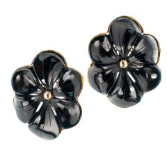 Ming's of Hawaii Carved Black Onyx Yellow Gold Earrings
