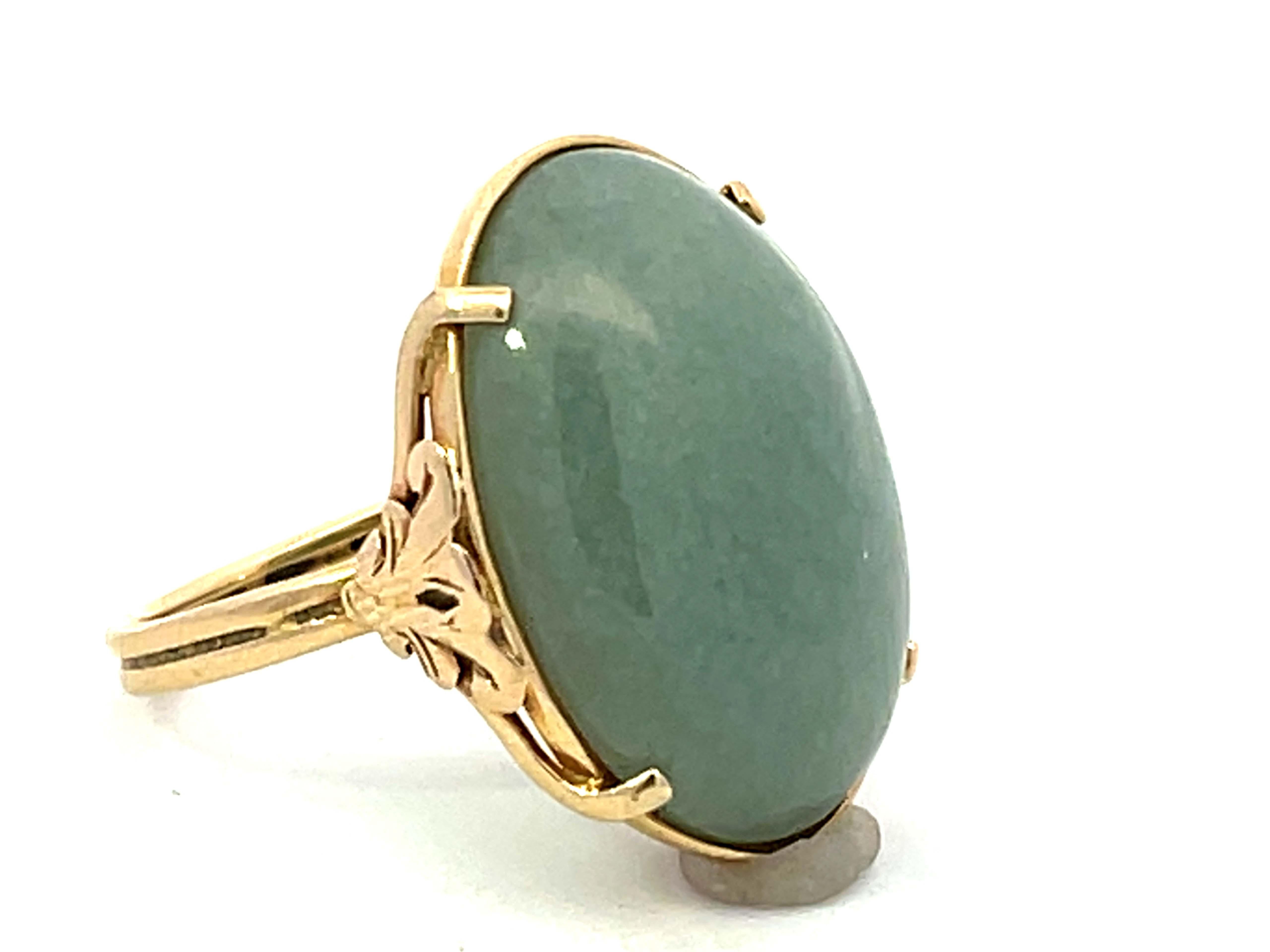 Modern Mings Oval Cabochon Green Jade Ring 14k Yellow Gold For Sale