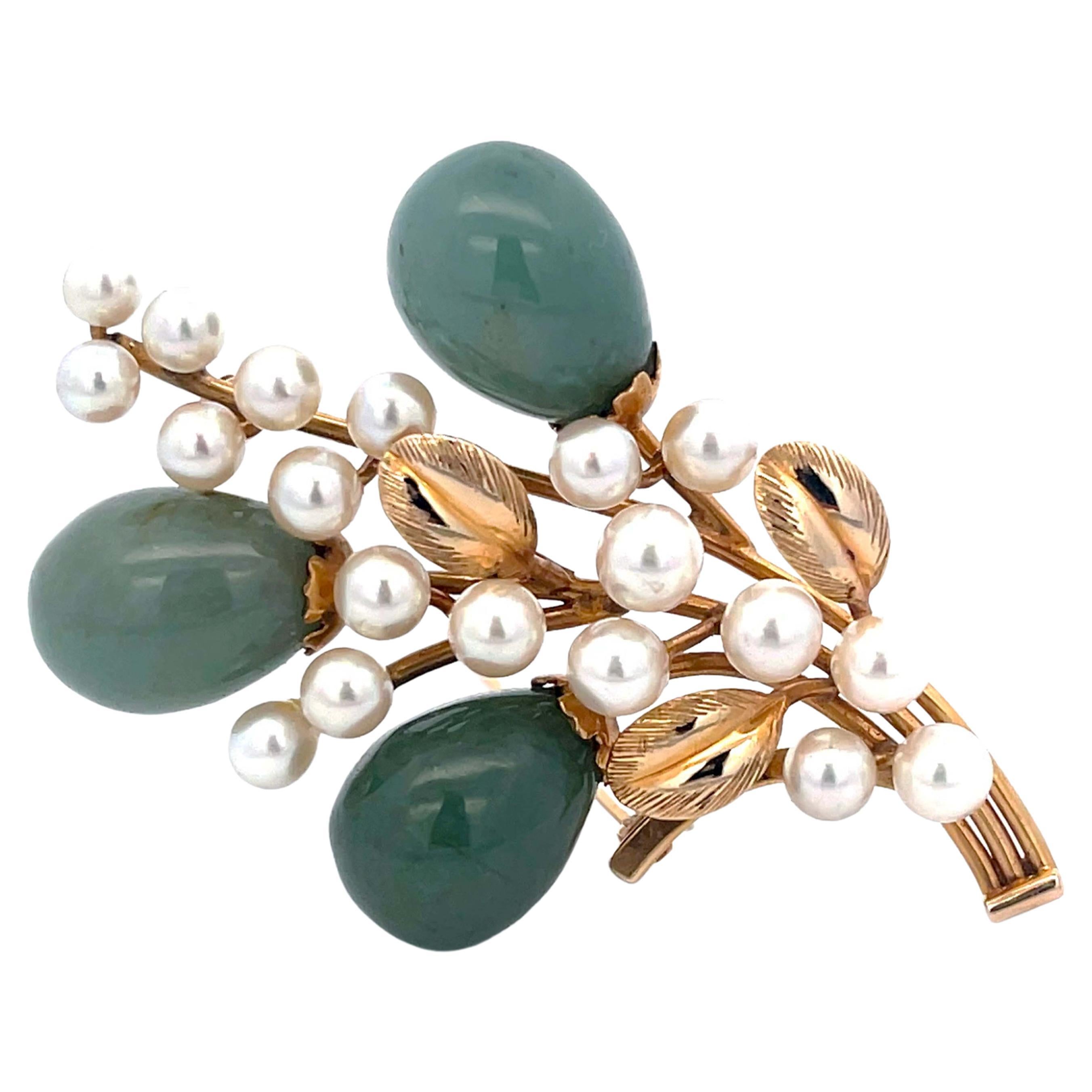 Mings Oval Jade Droplets Leaf and Pearl Brooch in 14k Yellow Gold For Sale