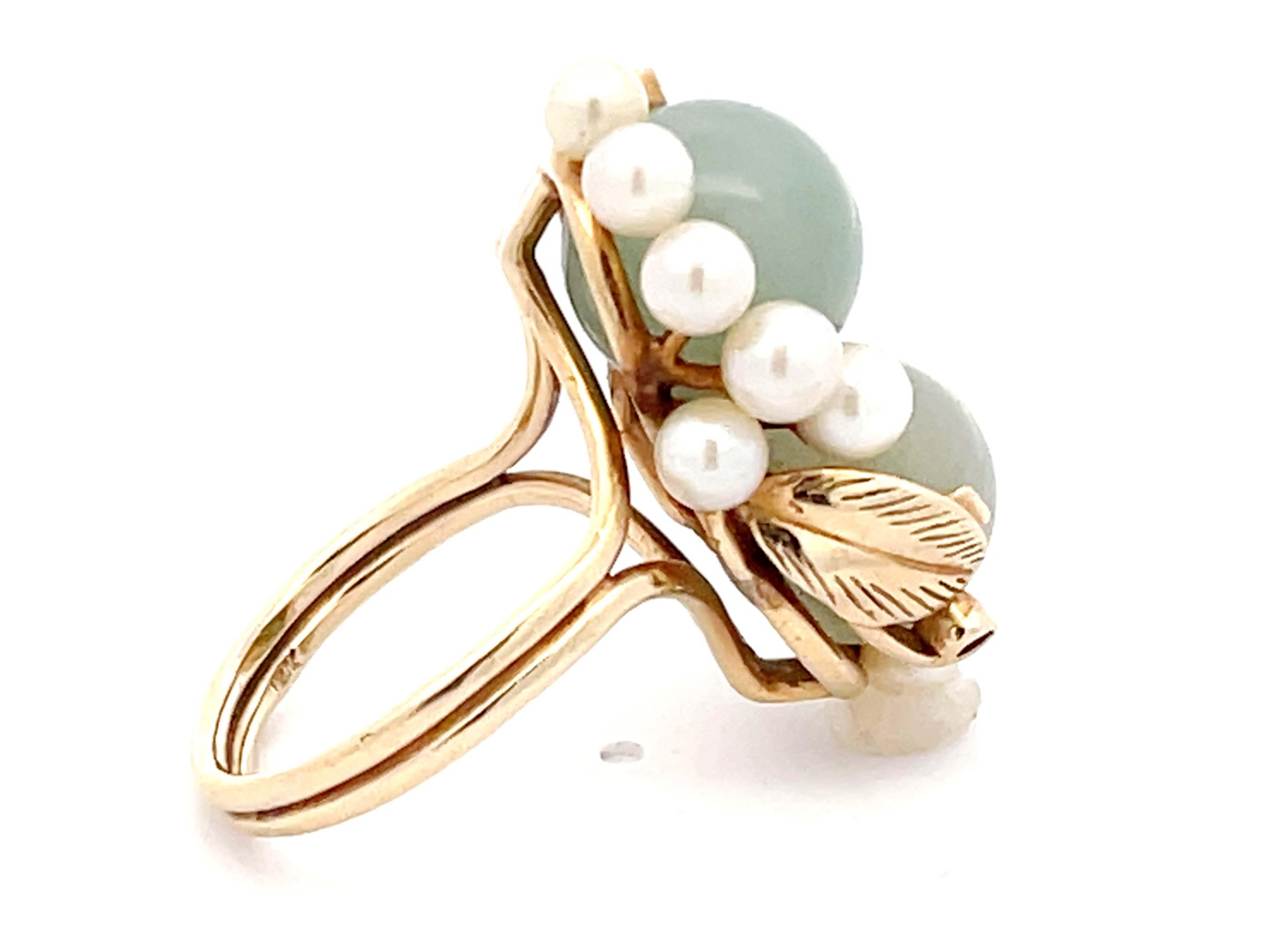 Modern Mings Pale Green Jade Pearl and Leaf Ring in 14k Yellow Gold For Sale
