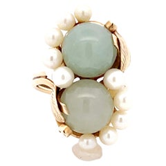 Vintage Mings Pale Green Jade Pearl and Leaf Ring in 14k Yellow Gold
