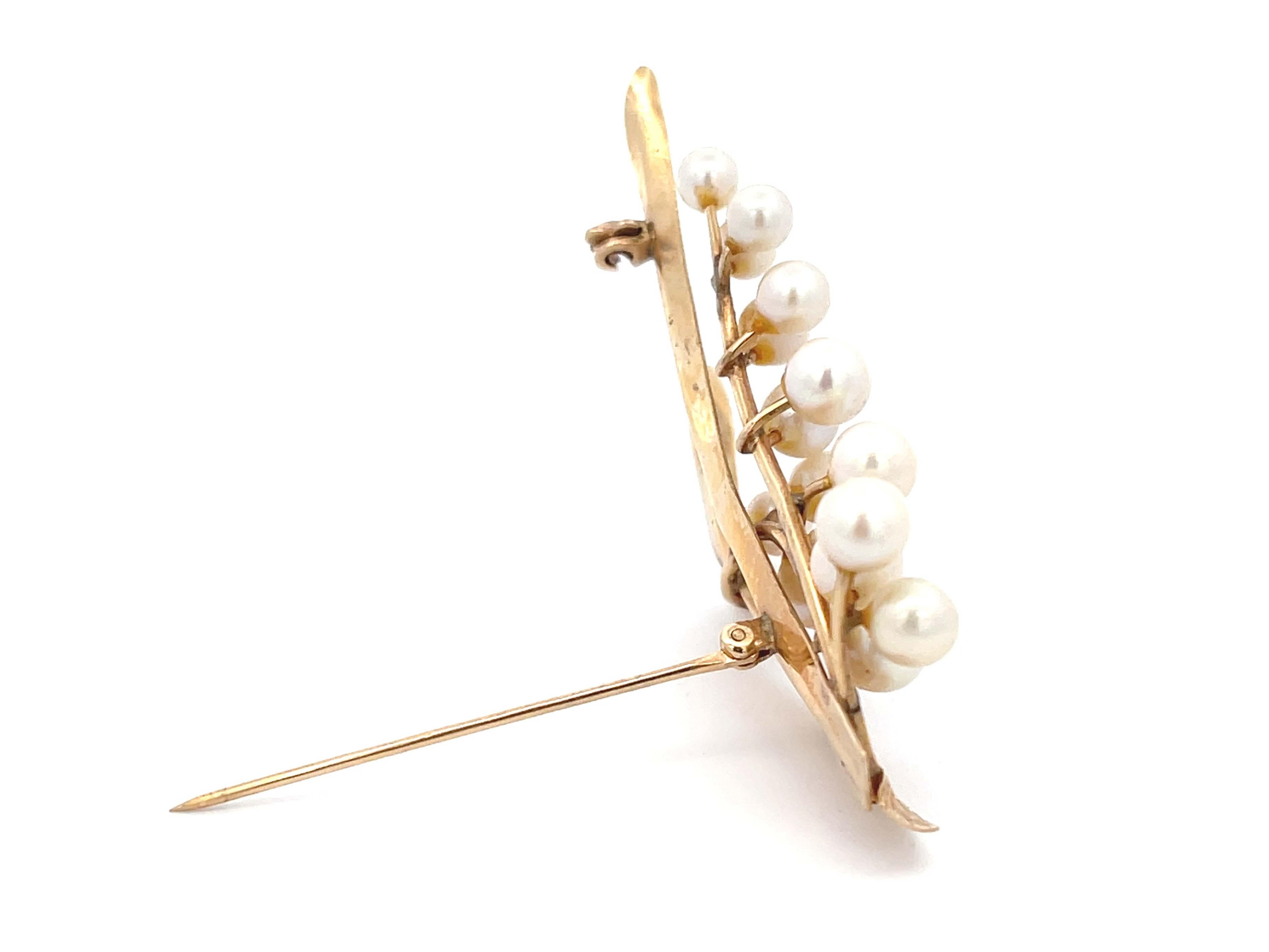 Mings Pearl Branch Brooch in 14k Yellow Gold In Excellent Condition For Sale In Honolulu, HI
