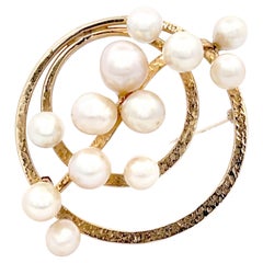 Mings Pearl Circle Brooch in 14k Yellow Gold