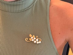 Mings Small Pearl Brooch 14k Yellow Gold