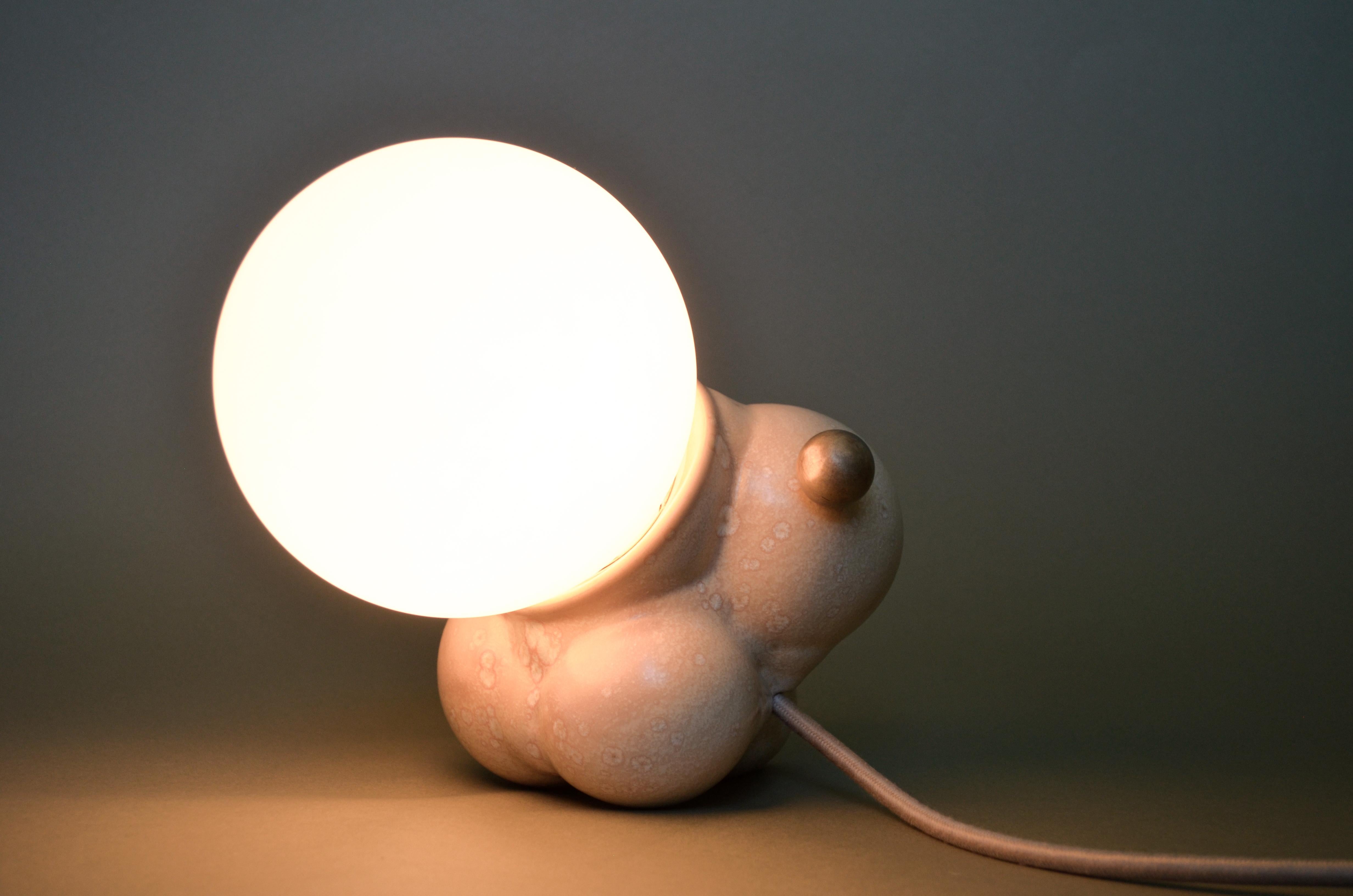Mini Botryoidal Table Lamp by Forma Rosa Studio For Sale 5
