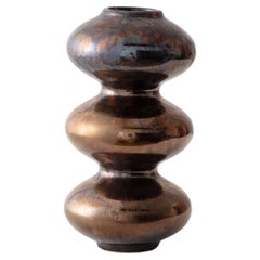 Mini vase en bronze en forme de vague par Forma Rosa Studio