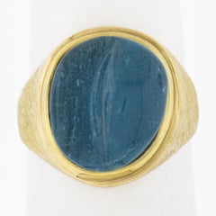 Mini Burle Marx 18K Gold Carved Cabochon Bezel Set Aquamarine Florentine Ring