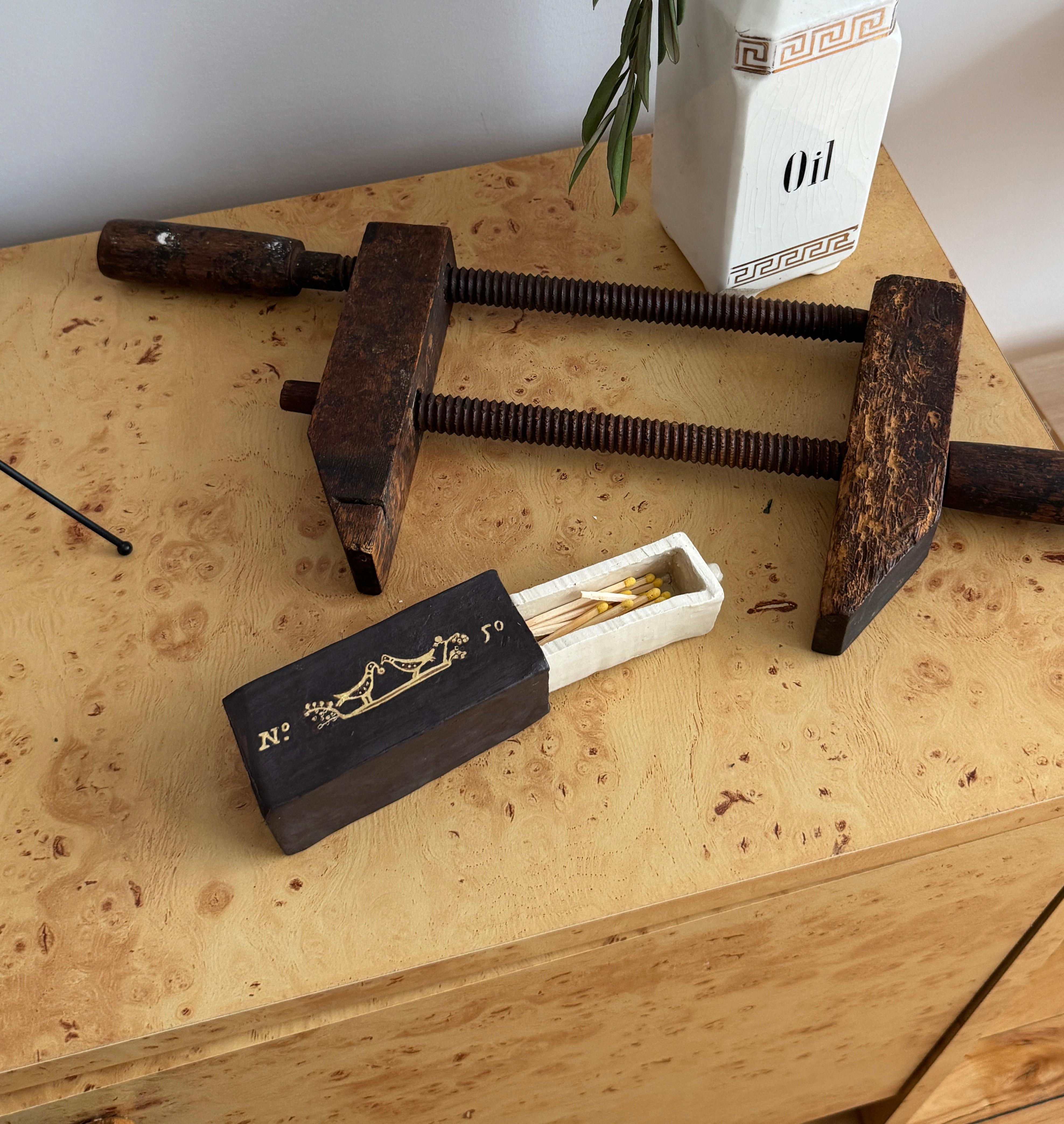 American Mini Ceramic Restaurant Matchbox - Commerce Inn For Sale