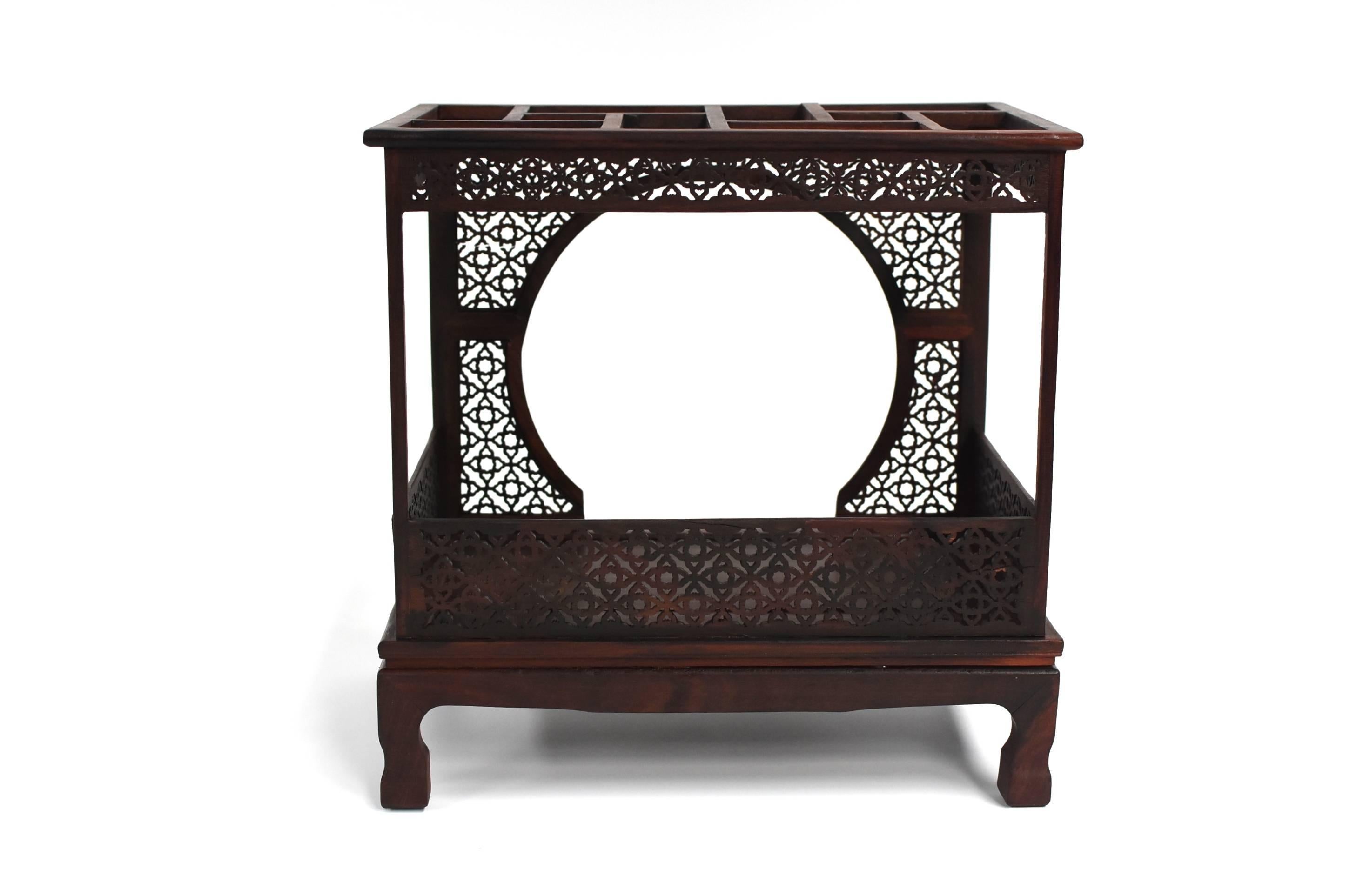 Mini Chinese Moon Bed, Rosewood Model of Bed 11