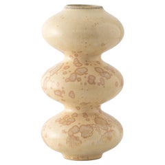 Mini Crystal Cream Wave Form Vase by Forma Rosa Studio