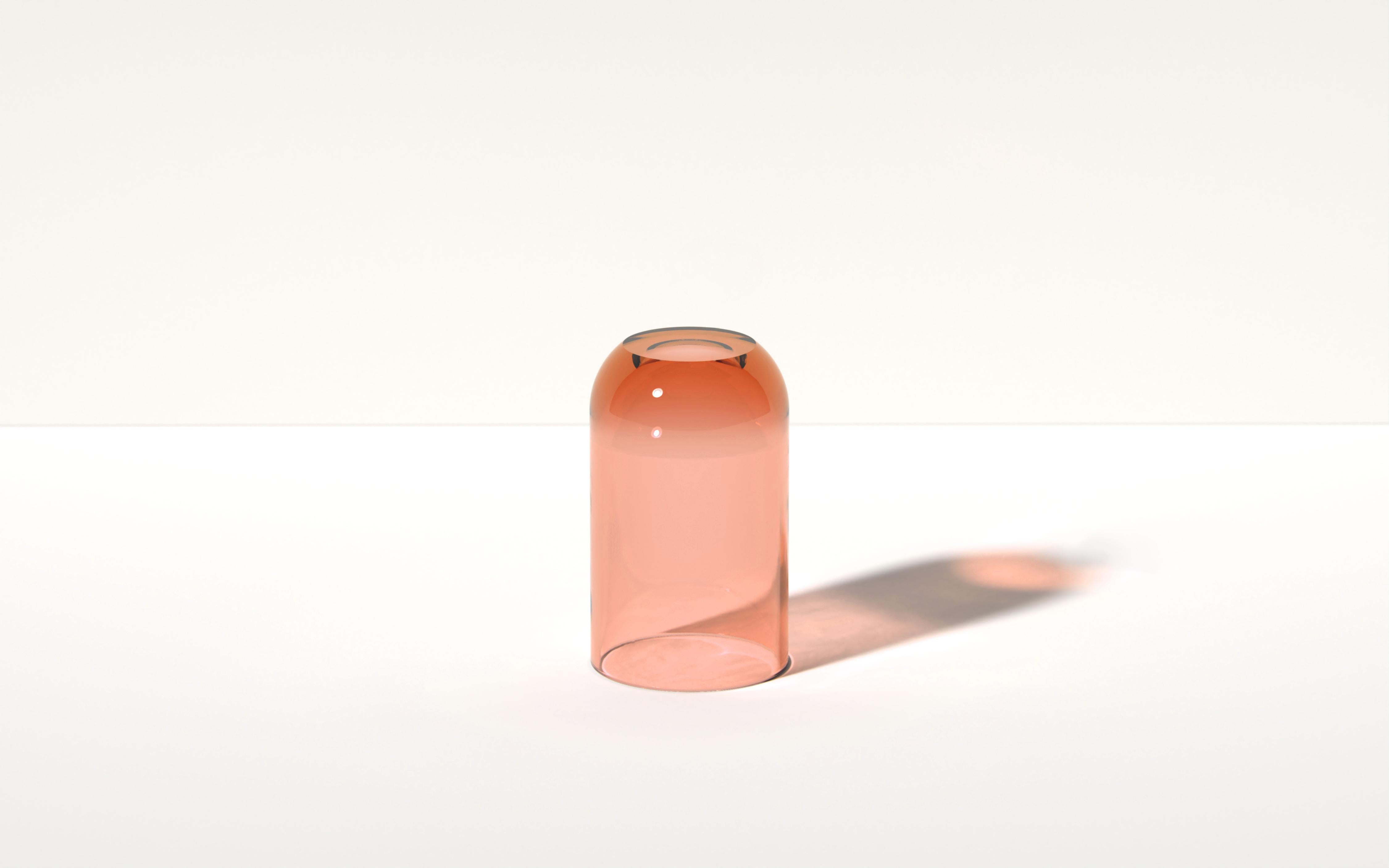 Mini tavolino Dew Drop in resina traslucida blu, di Ian Cochran in vendita 3