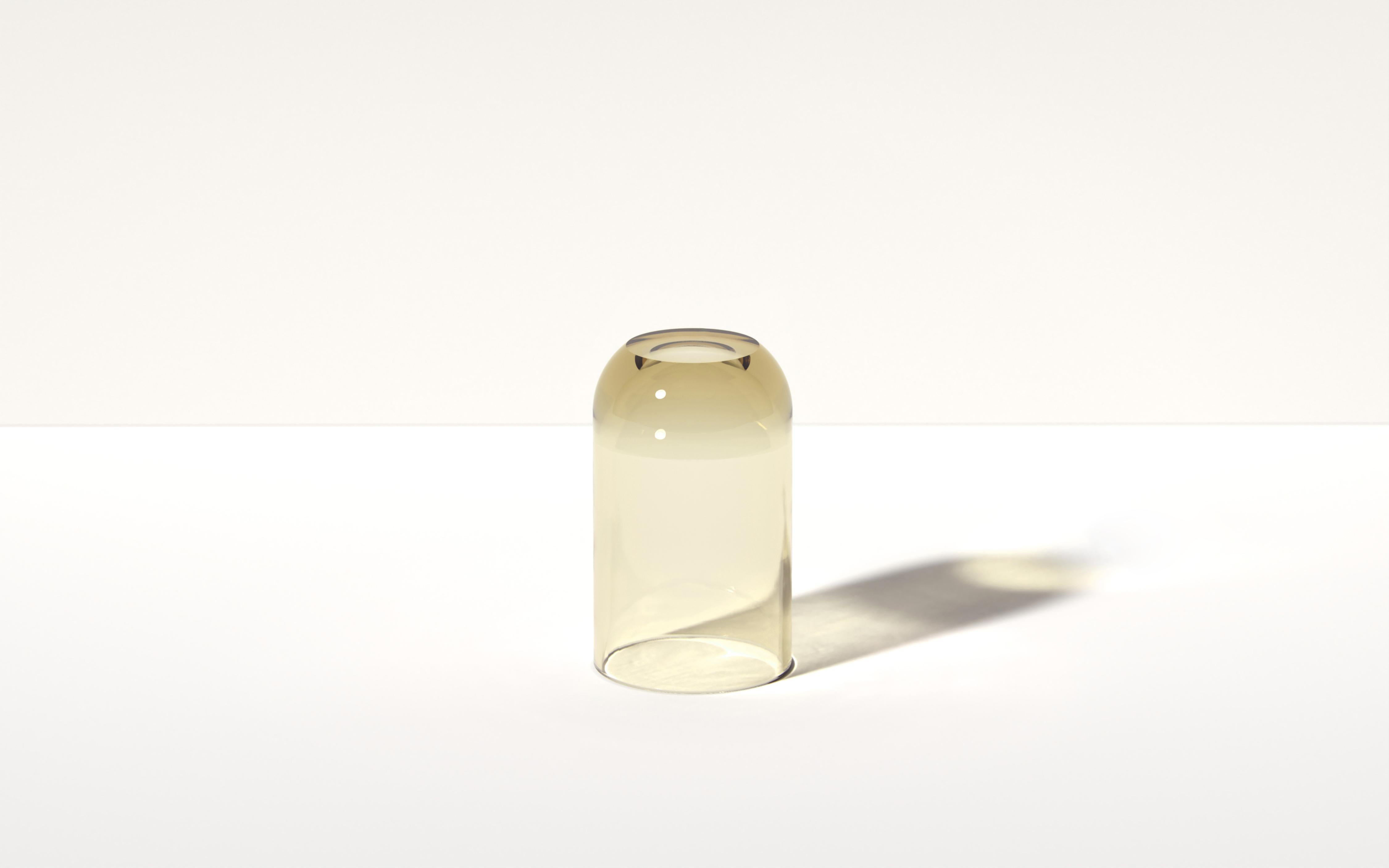 Mini Dew Drop Side Table in Spritz Orange, Translucent Resin, by Ian Cochran For Sale 5
