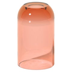 Mesa auxiliar Mini Dew Drop de resina translúcida, color naranja Spritz, de Ian Cochran