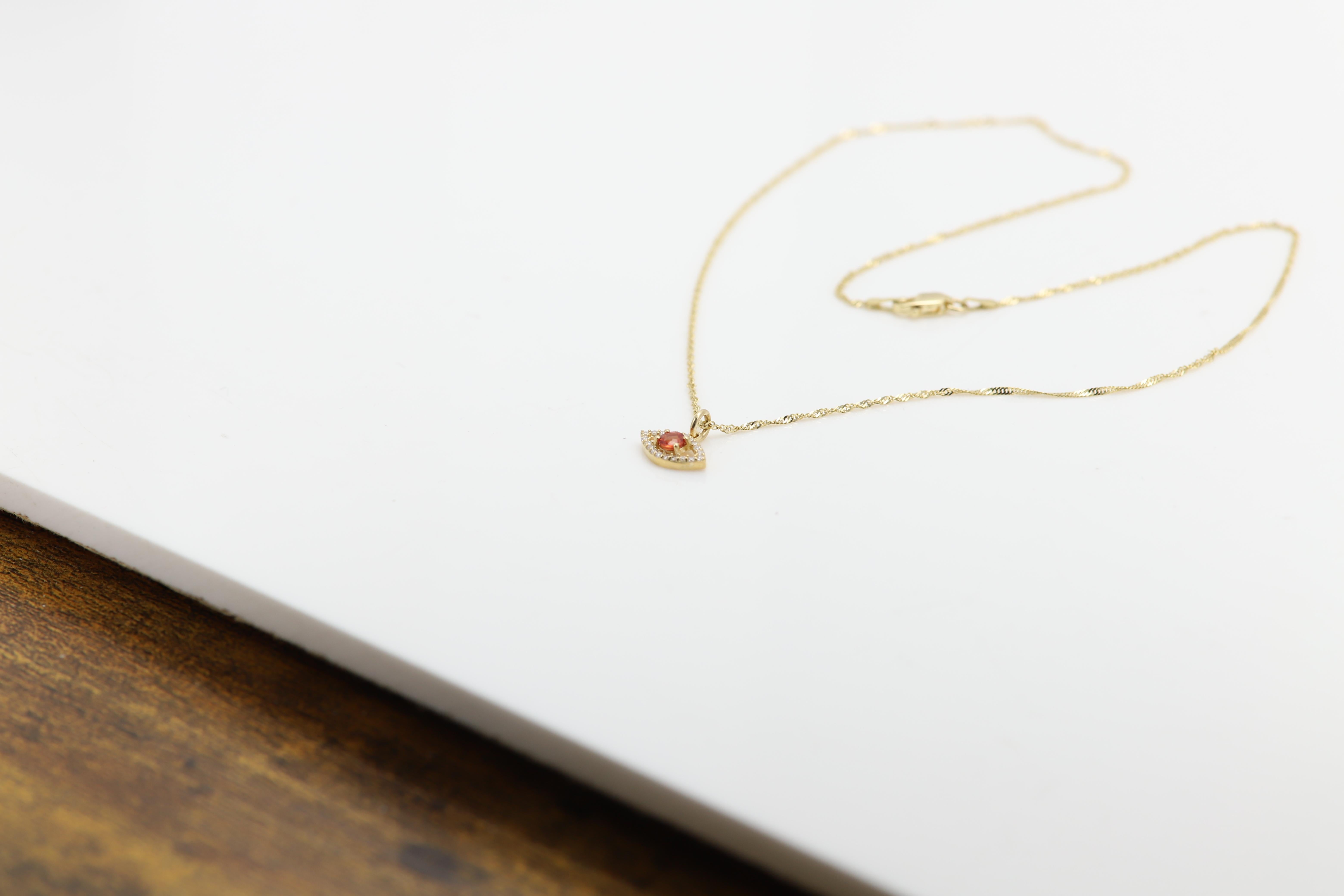 Mini œil maléfique en or jaune 14 carats avec saphir orange naturel au centre en vente 4