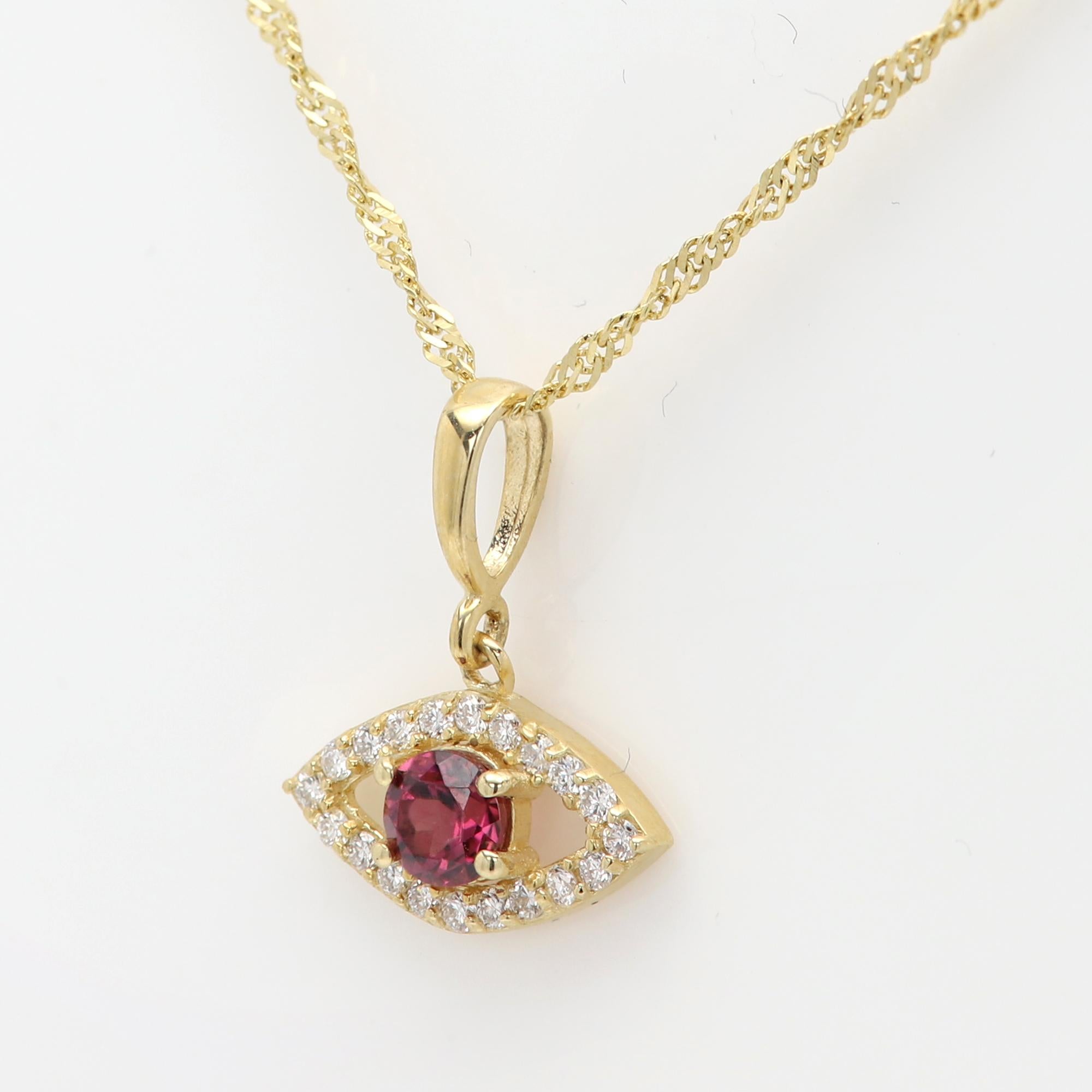 Mini Diamante Mal de Ojo Oro Amarillo 14 Kilates con Centro Rodolita Natural en venta 5