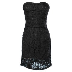 Dolce & Gabbana - Mini robe bustier en dentelle noire