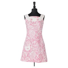 Mini dress in white and pink piqué de coton Créations Courrèges 