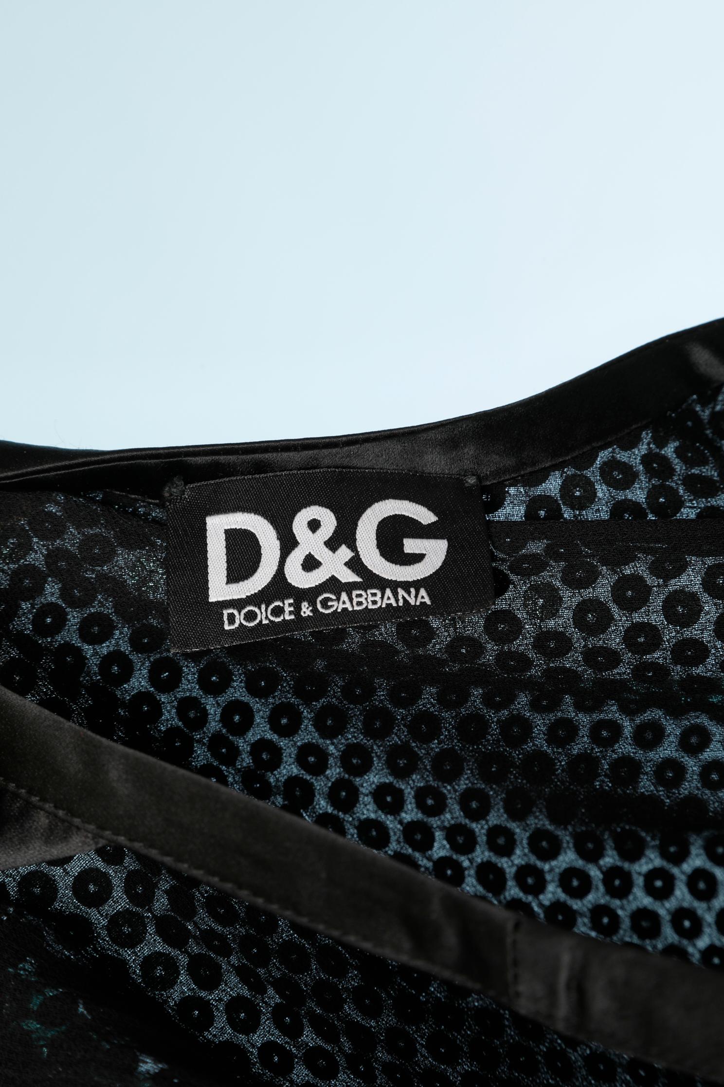 D&G par Dolce&Gabbana - Robe courte à sequins bleu turquoise  en vente 1