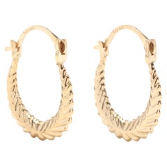 Mini Gold Wreath Oval Huggie Hoop Earrings, 14KT Yellow Gold