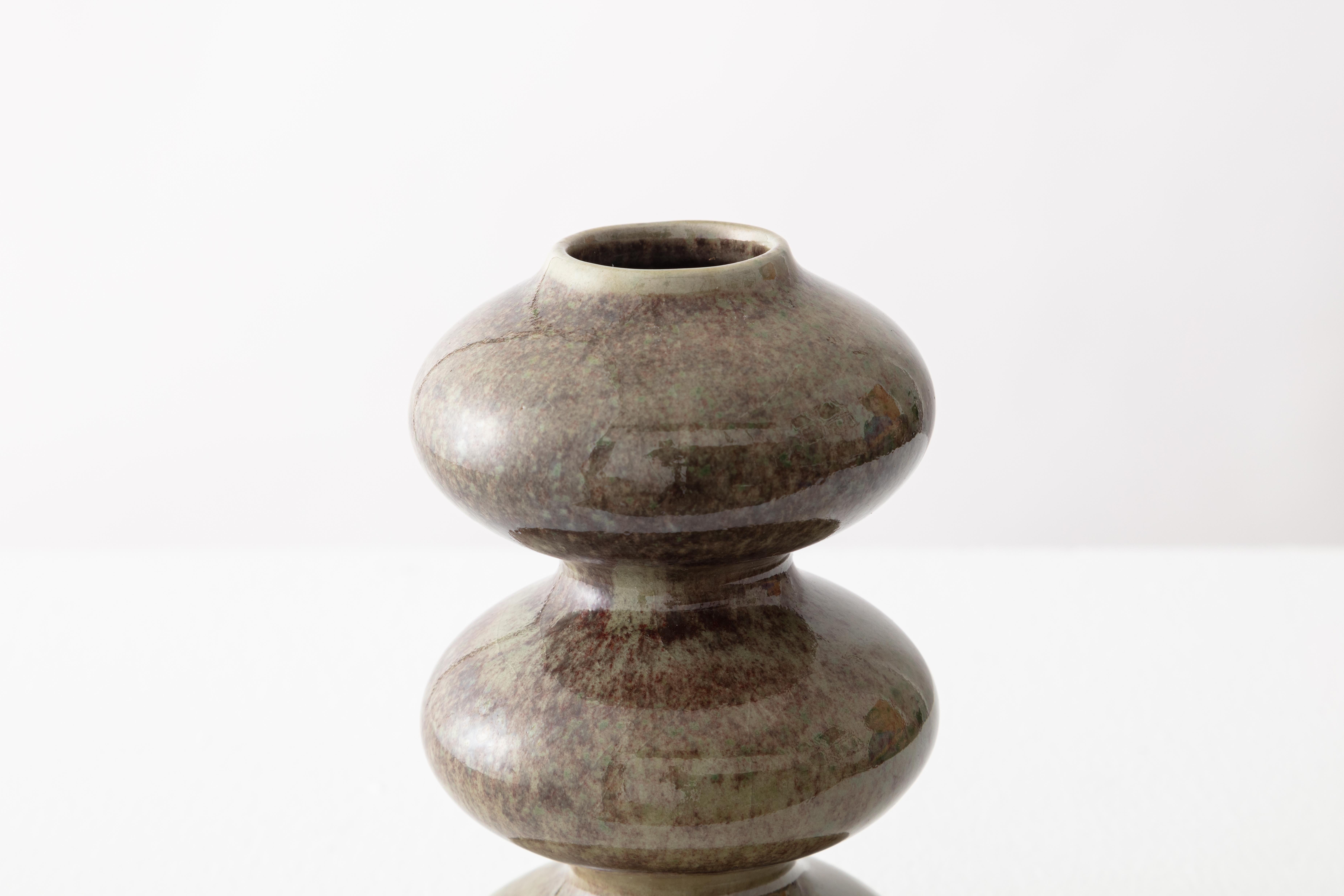 Other Mini Green Wave Form Vase by Forma Rosa Studio For Sale