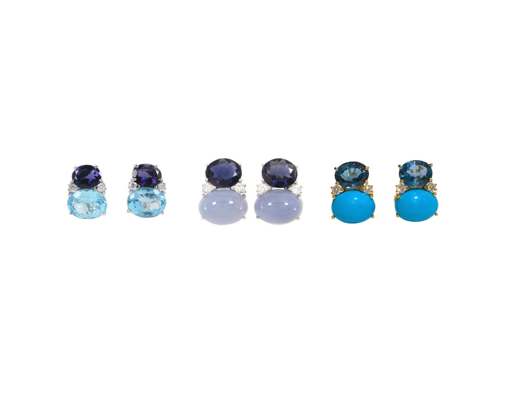 Mini boucles d'oreilles GUM DROP avec péridots, topaze bleue et diamants en vente 12