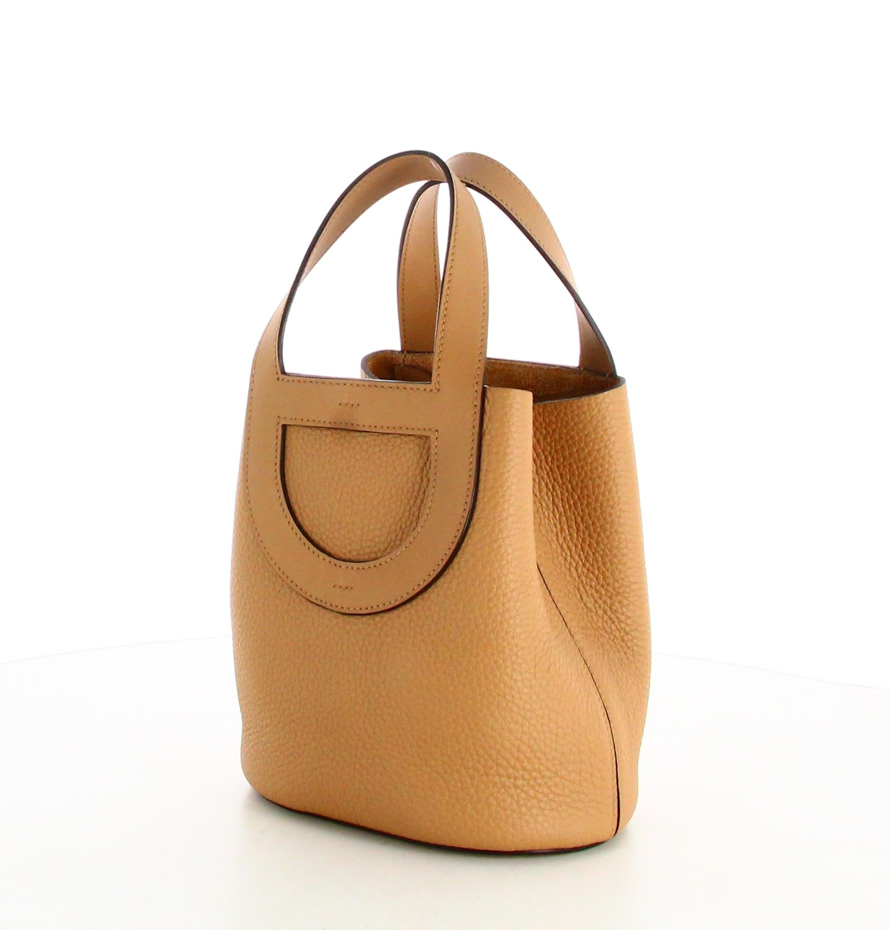 Mini Handbag Hermes Cowhide Leather Brown  In Good Condition For Sale In PARIS, FR