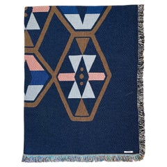 Petite Loom Woven Wurfdecke, Twilight Navy Geo, 40 x 54