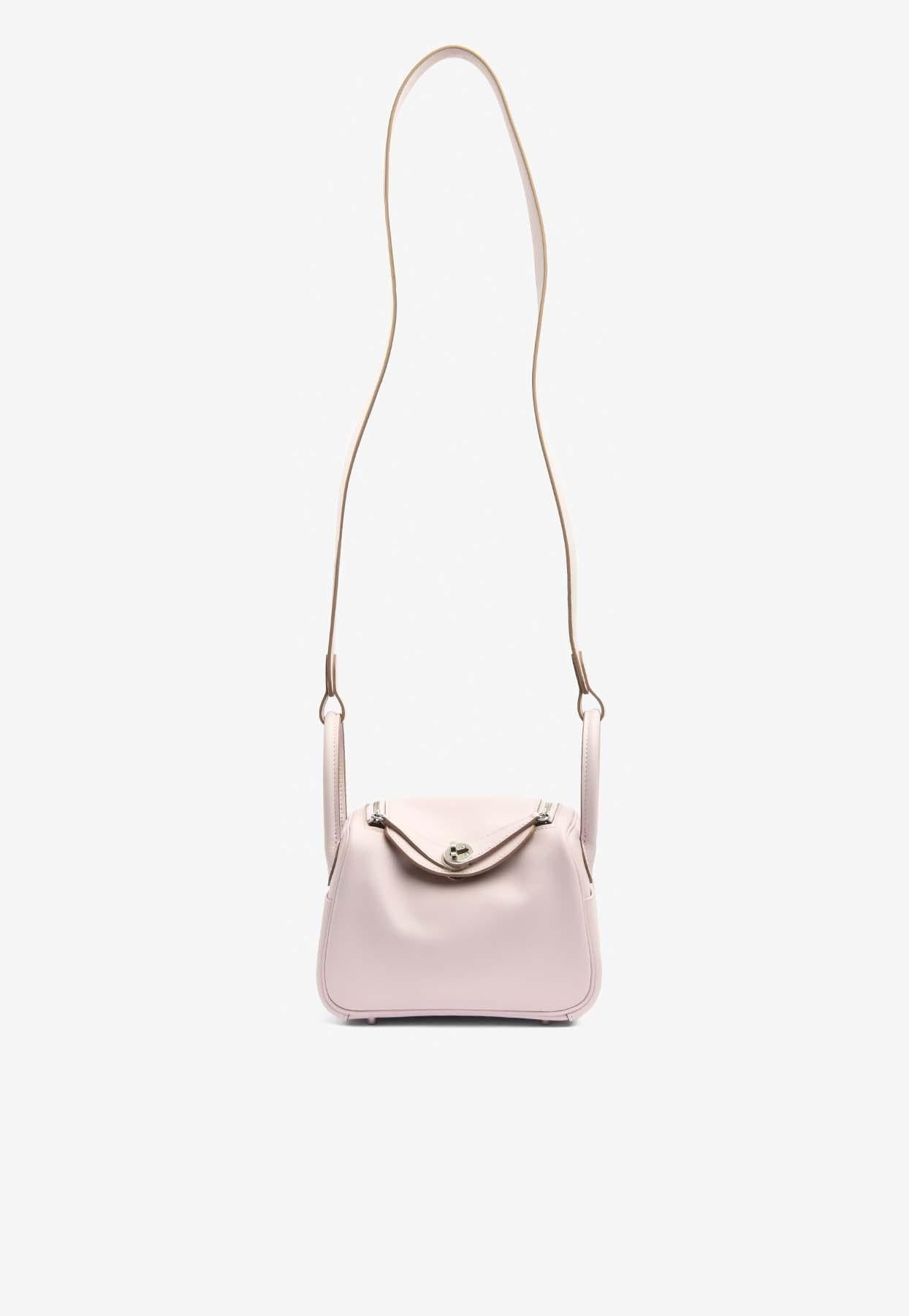 Women's Mini Lindy 20 Verso in Mauve Pale and Gold Swift Leather in Palladium Hardware For Sale