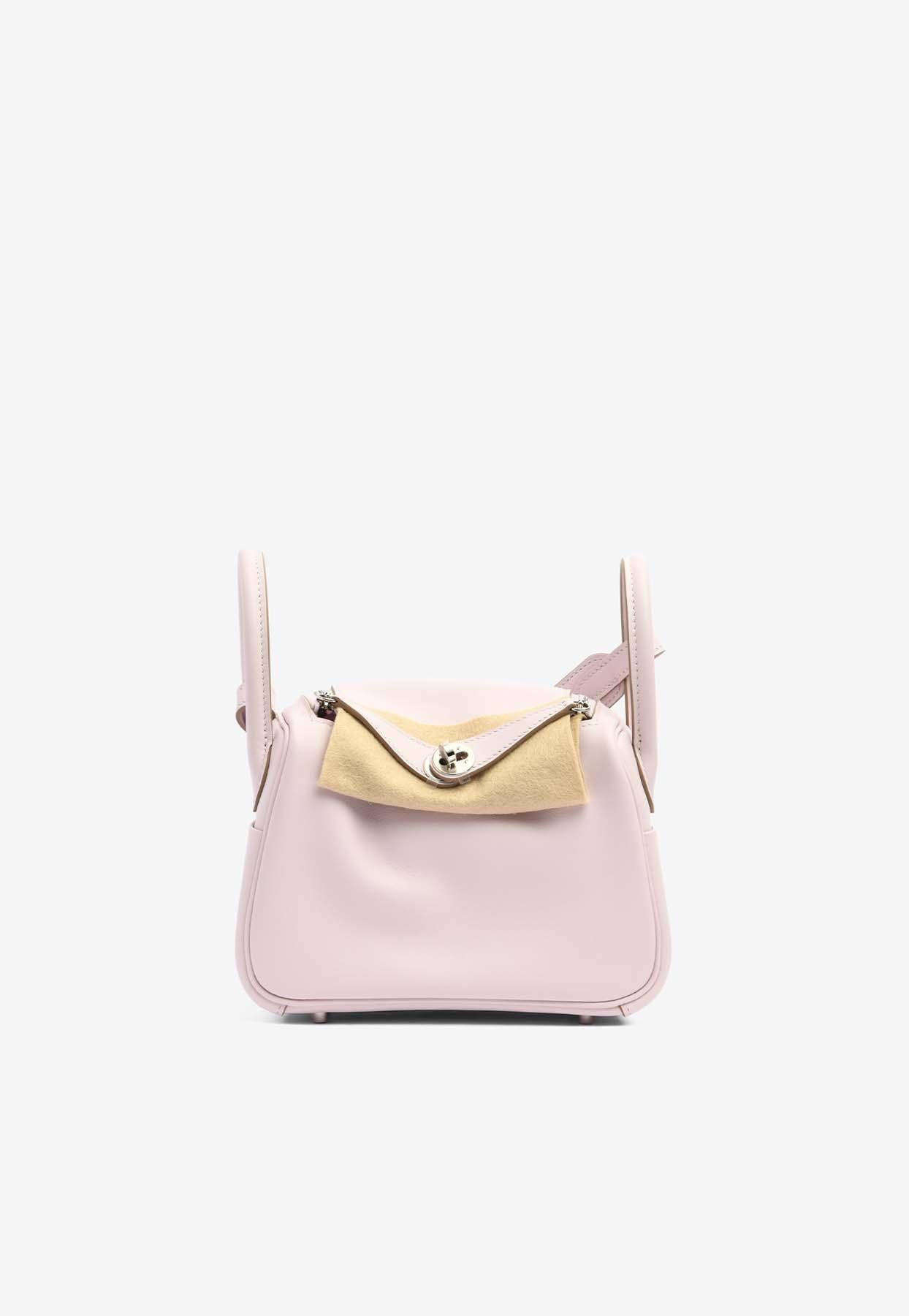 Mini Lindy 20 Verso in Mauve Pale and Gold Swift Leather in Palladium Hardware For Sale 1