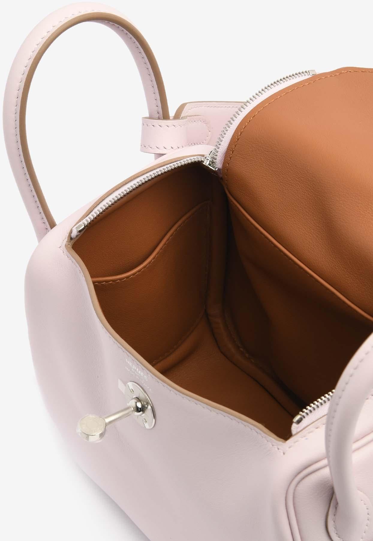 Mini Lindy 20 Verso in Mauve Pale and Gold Swift Leather in Palladium Hardware For Sale 2