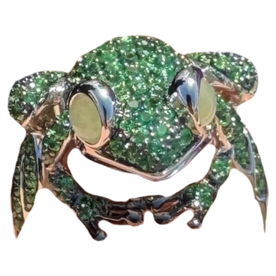 Mini Lucky Frog Amethyst Cat Eye Tsavorite 18K Yellow Gold Exclusive Ring For Sale