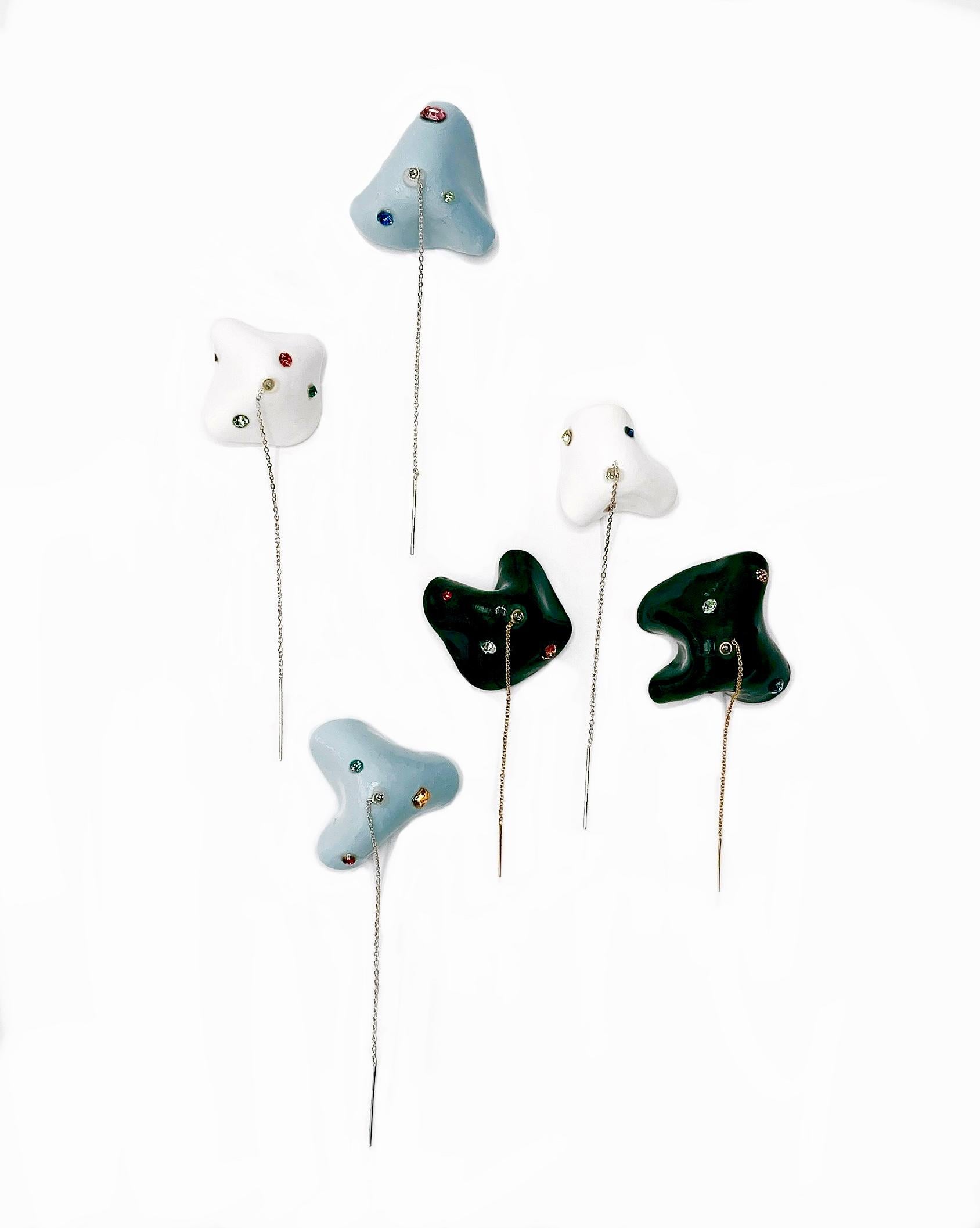 Boucles d'oreilles Mini Marshmallow Thread en vente 1