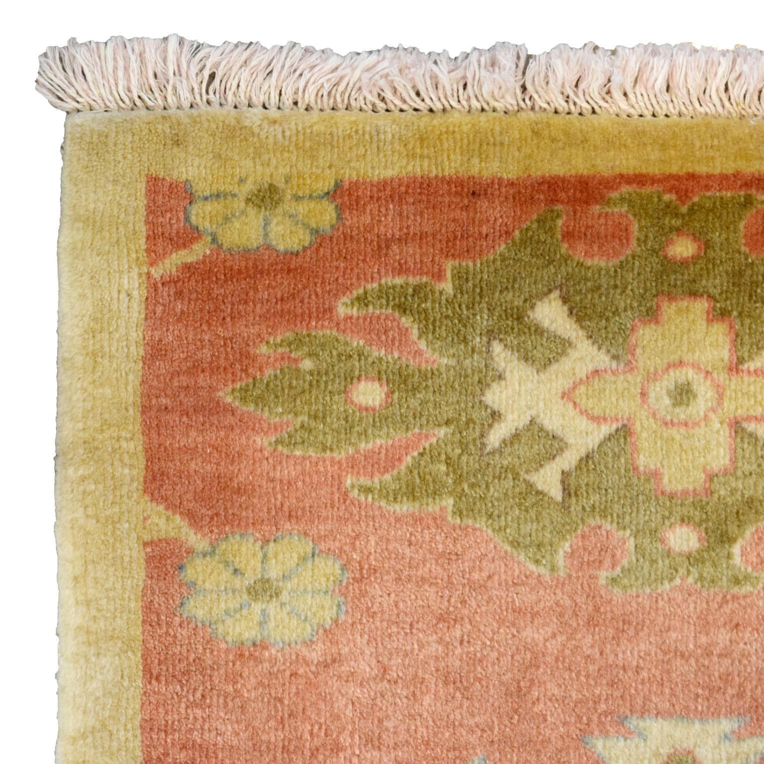 Contemporary Pink Wool Persian Sarouk Farahan Rug, 3’ x 4’ For Sale