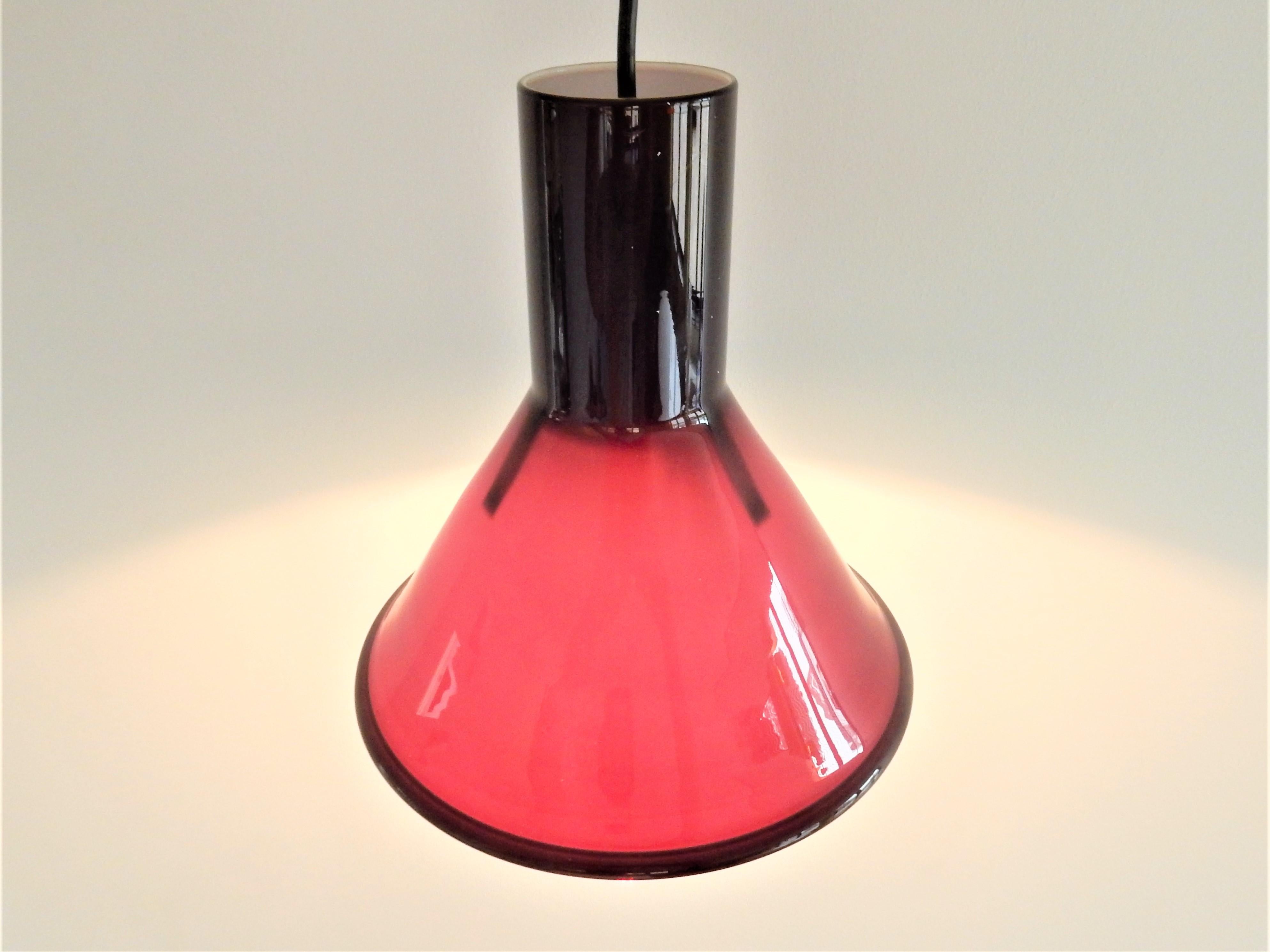 Mid-Century Modern Mini lampe à suspension P&T de Michael Bang pour Holmegaard, Danemark, 1970 en vente