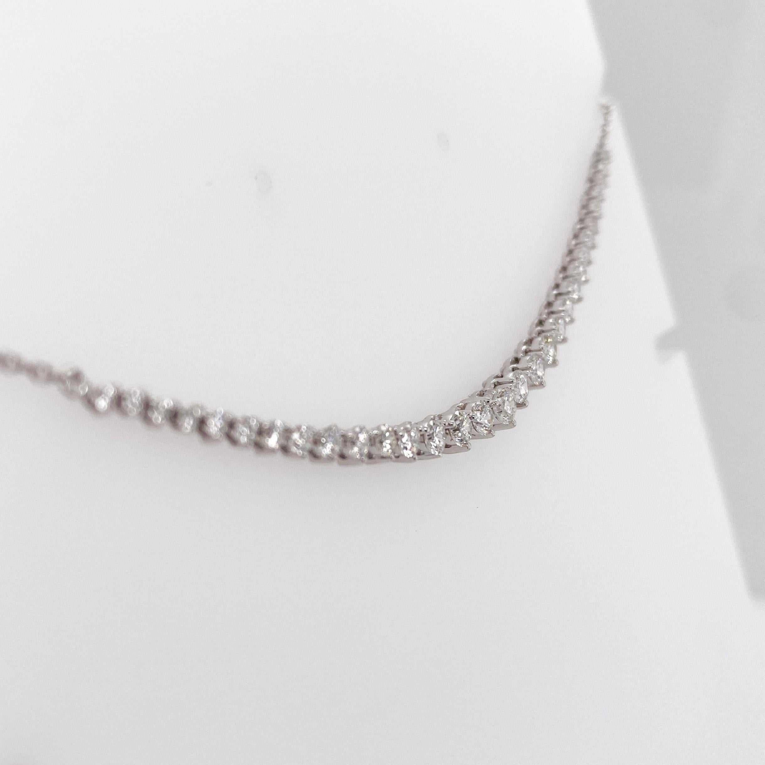Round Cut Mini-Riviera Tennis Necklace 1.62 Carats Graduated Diamonds in 14k White Gold For Sale