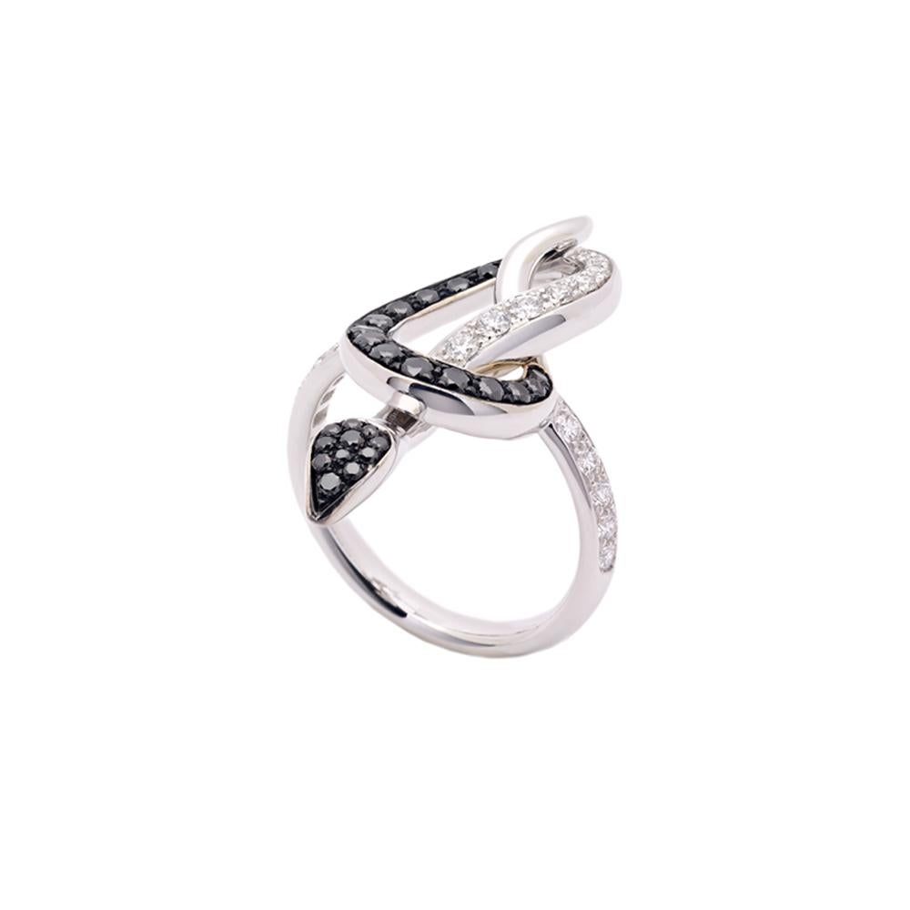Modern Mini Snake 18 Karat White Gold Ring with Black and White Diamonds For Sale