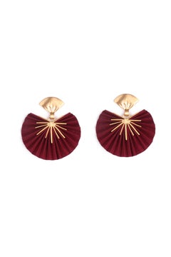 Mini orecchini a ventaglio in seta e oro 24k Vermeil di Katerina Makriyianni
