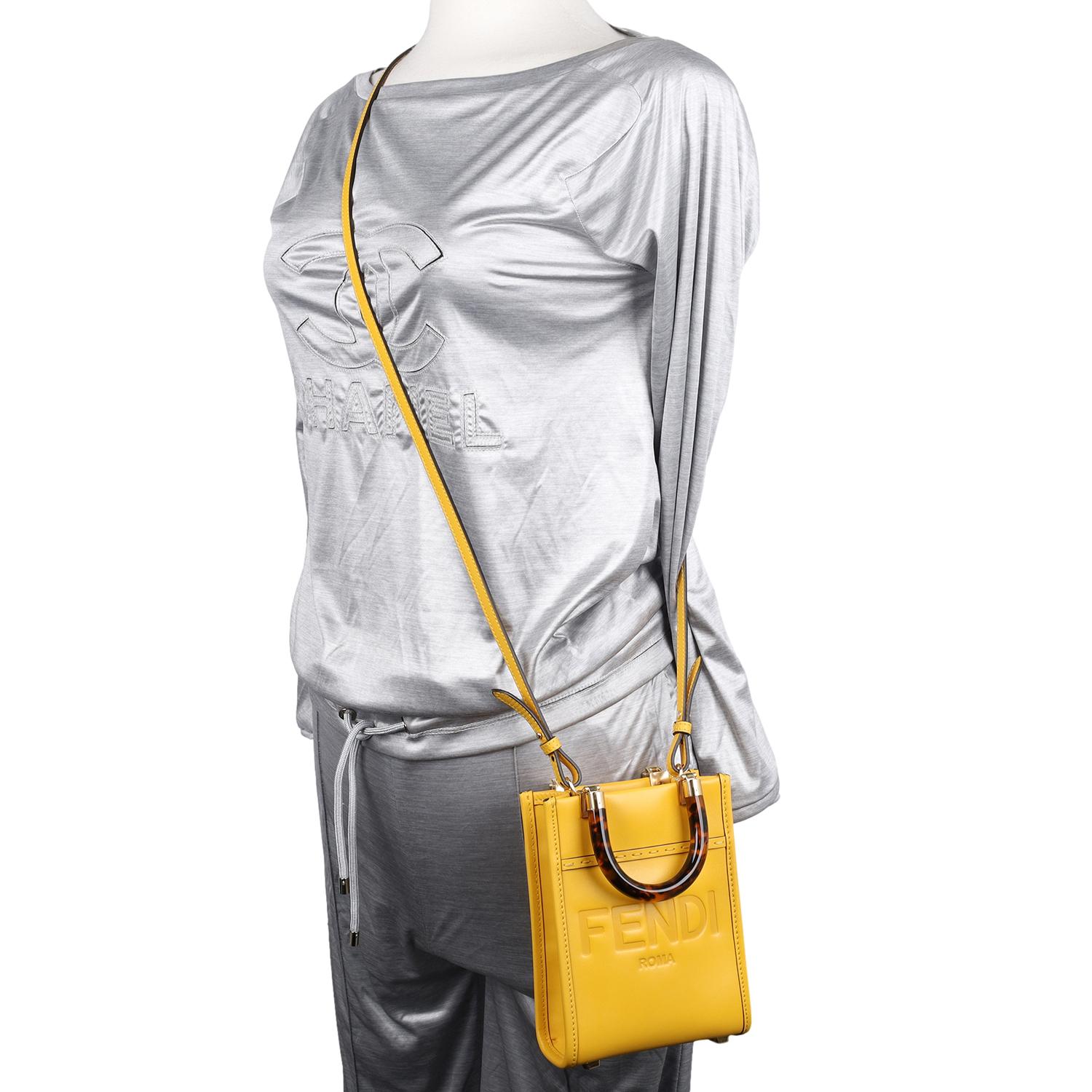 Fendi Mini Sunshine Shopper Umhängetasche aus gelbem Leder im Angebot 7