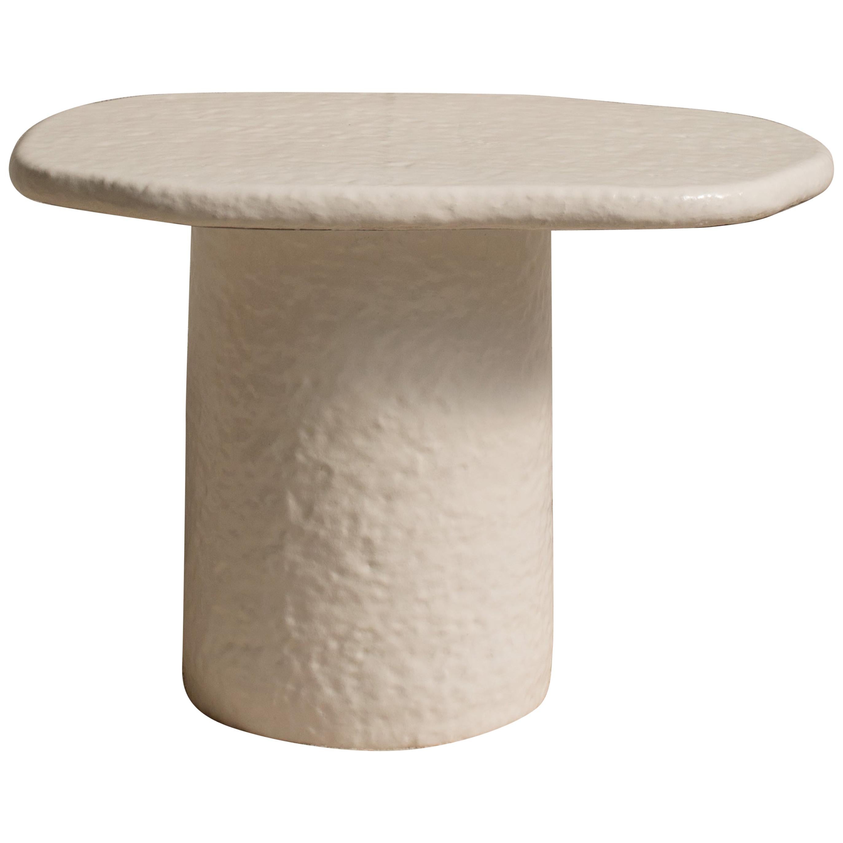 Mini table basse contemporaine en céramique
