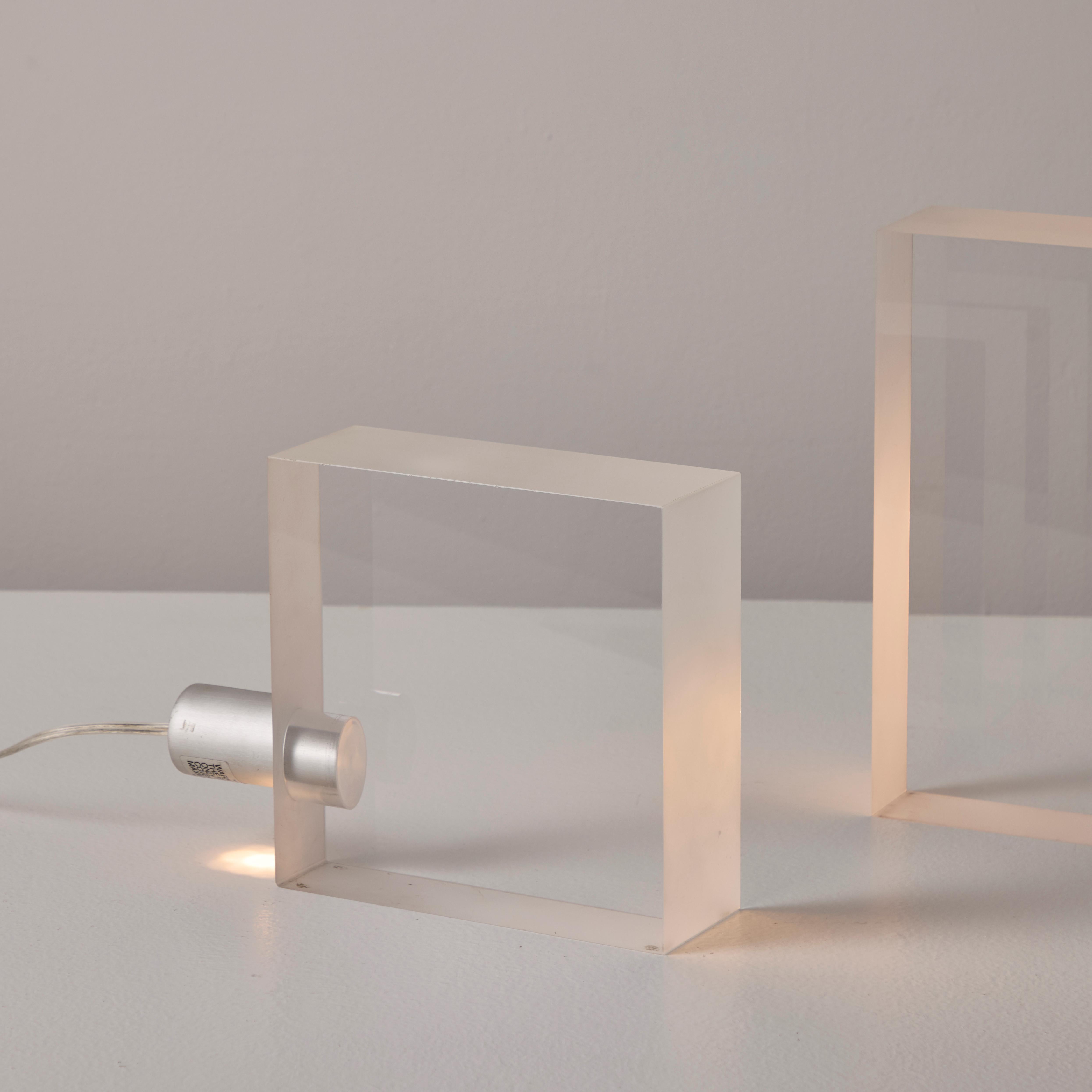 Mini 'Tofu' Table Light by Tokujin Yoshioka for Yamagiwa 7